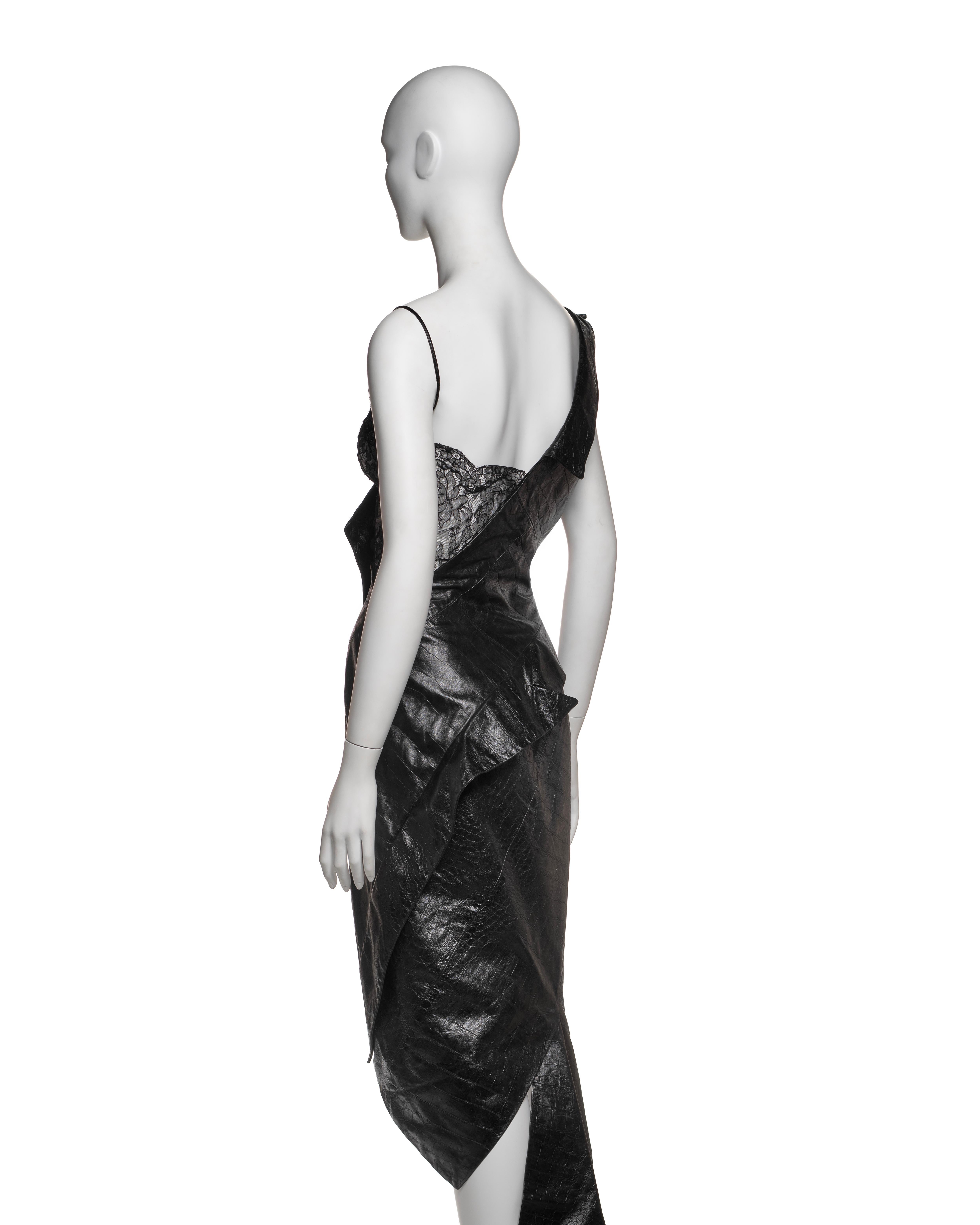 Christian Dior by John Galliano Vestido de noche de cuero negro y encaje, FW 2000 8