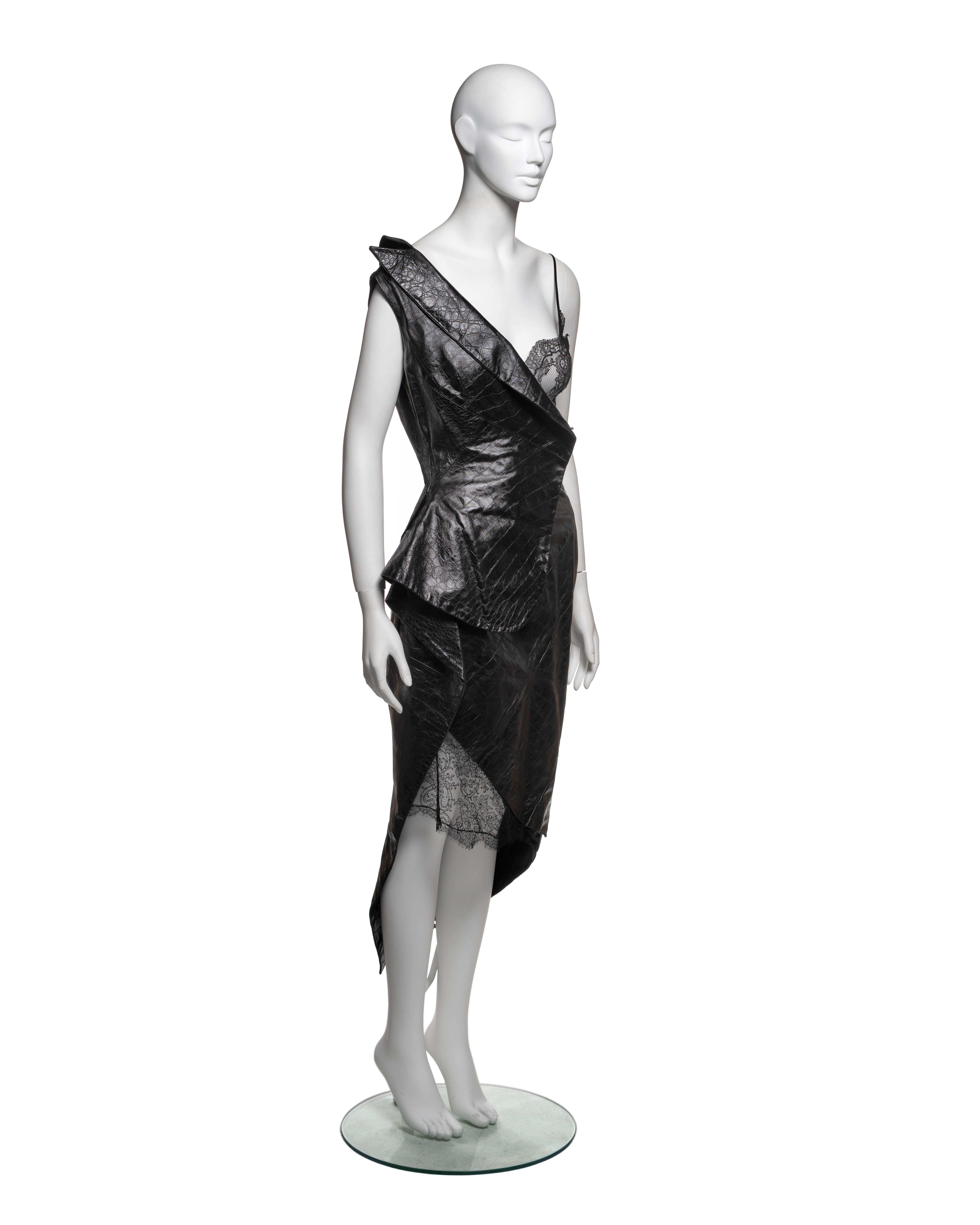Christian Dior by John Galliano Vestido de noche de cuero negro y encaje, FW 2000 1
