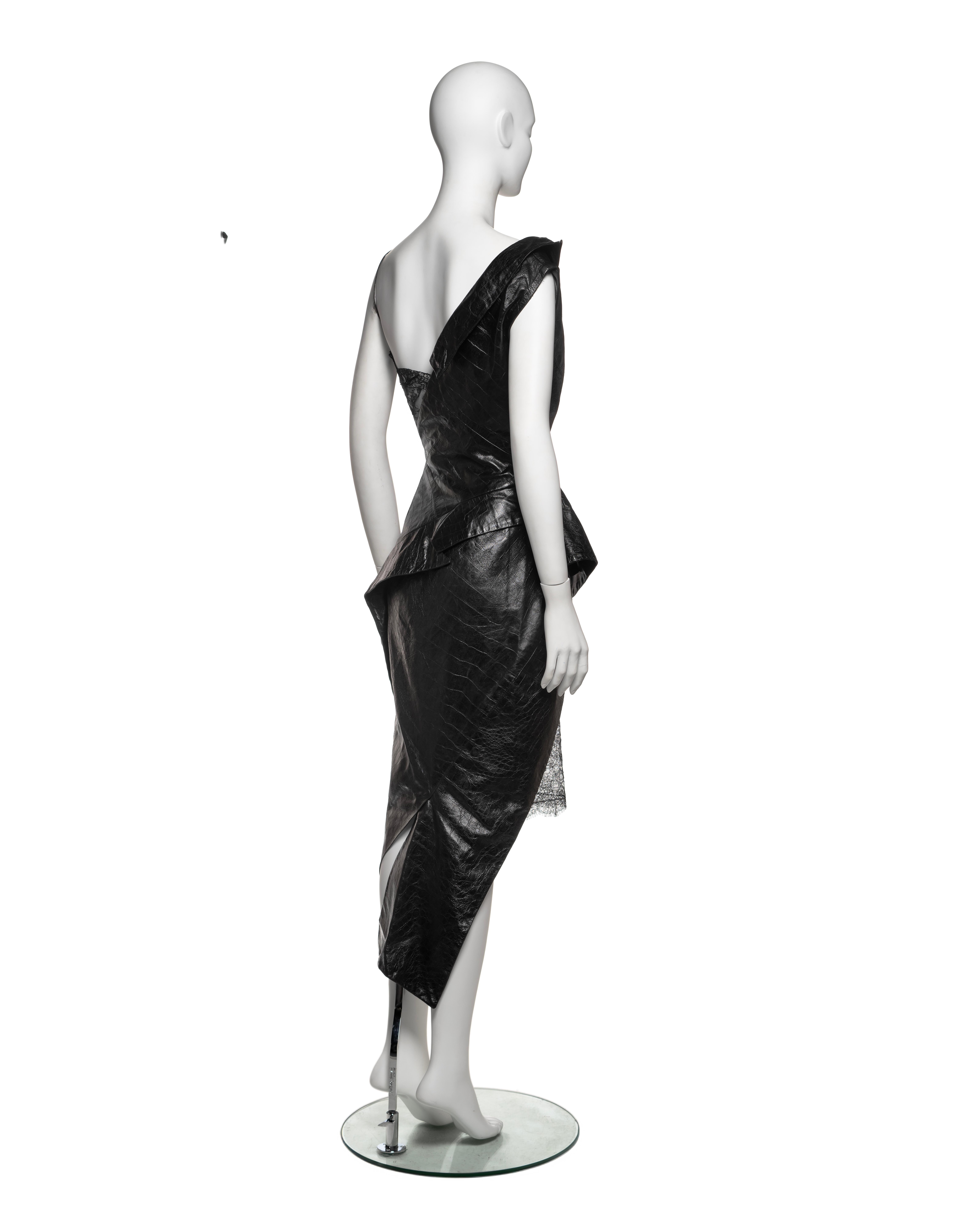 Christian Dior by John Galliano Vestido de noche de cuero negro y encaje, FW 2000 4