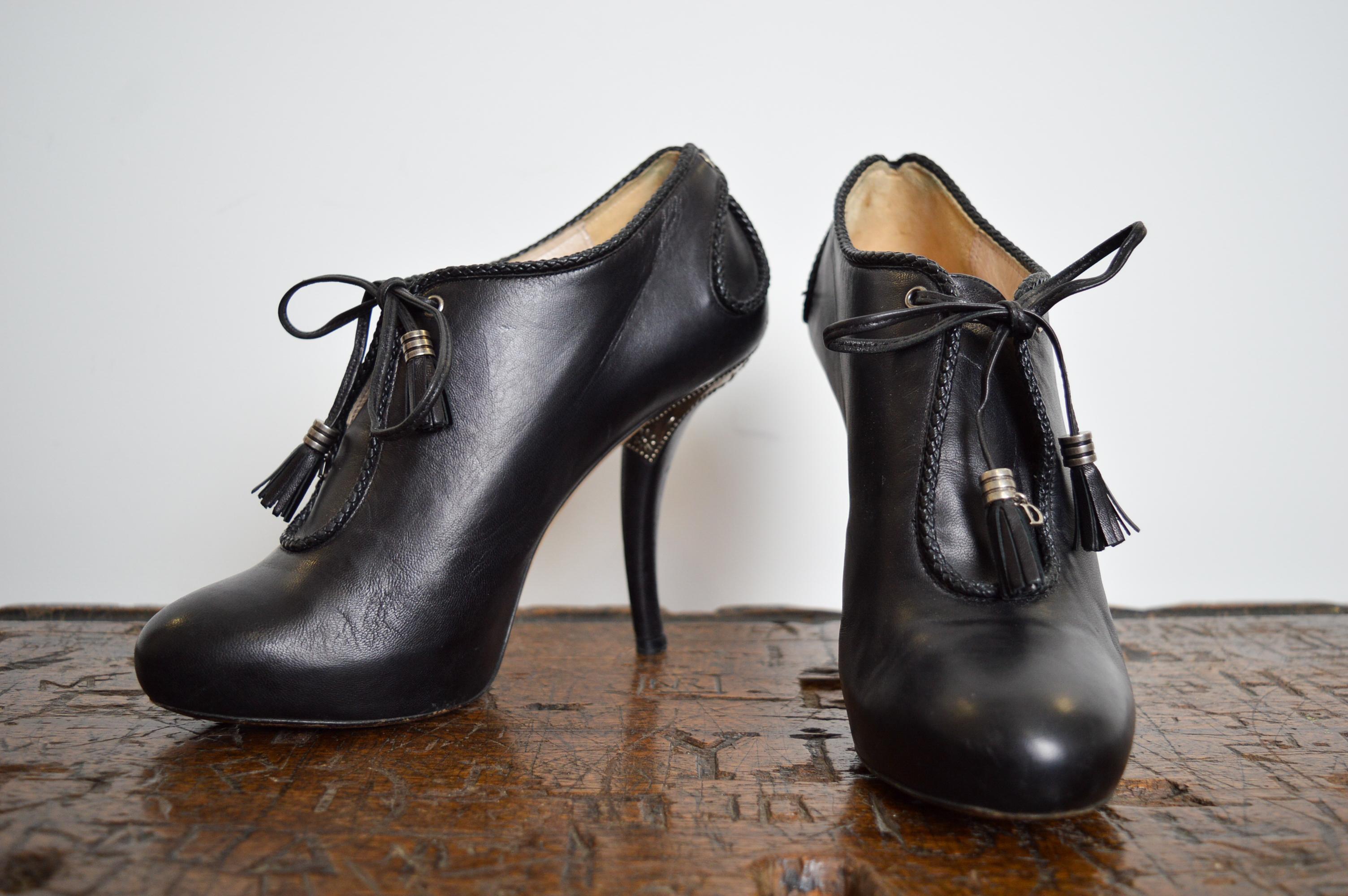 Christian Dior by John Galliano Black Ornate Leather Runway lace Up ankle Shoe - For Sale 5