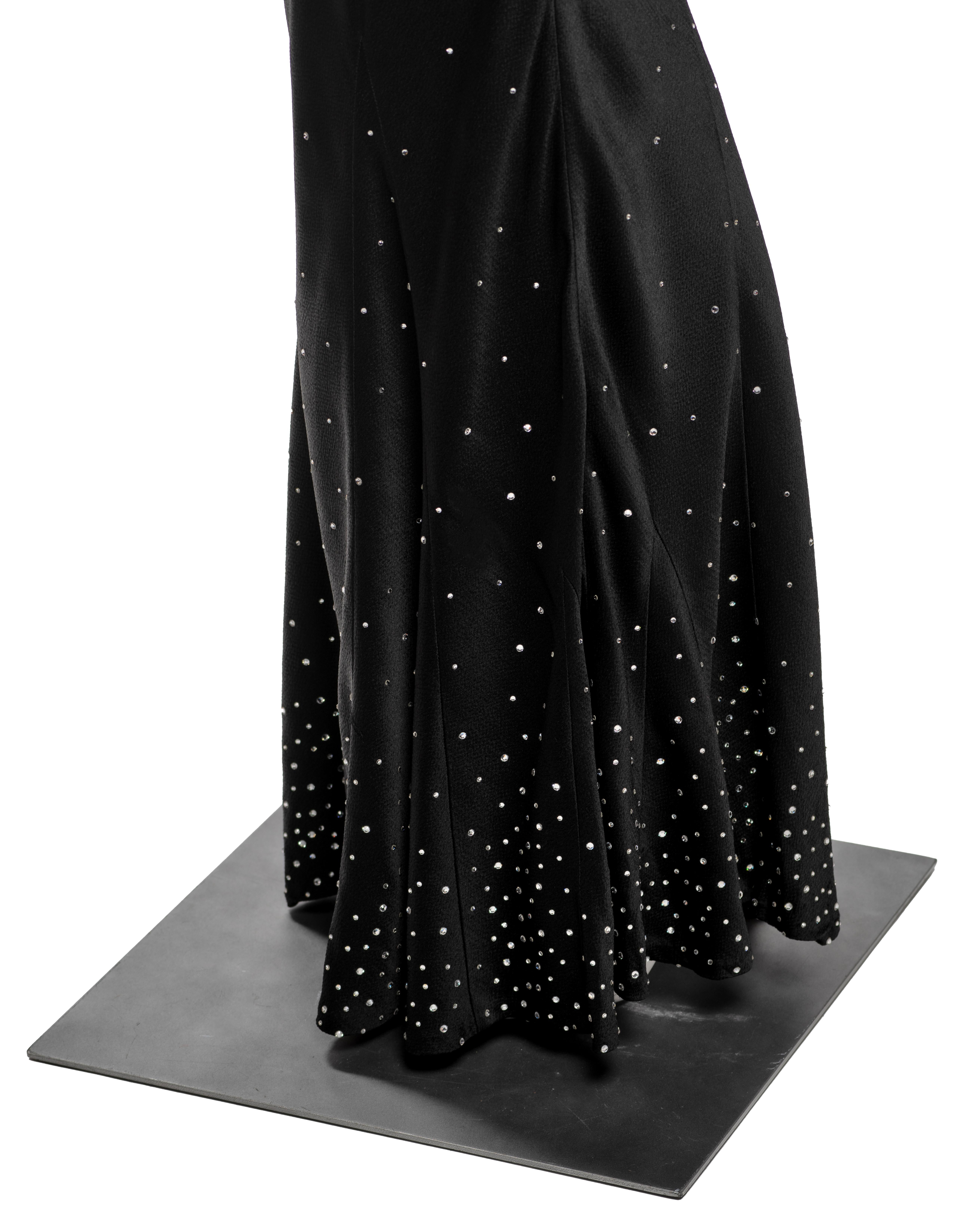 Robe de soirée en satin noir et cristaux de Christian Dior by John Galliano, SS 2000 en vente 7