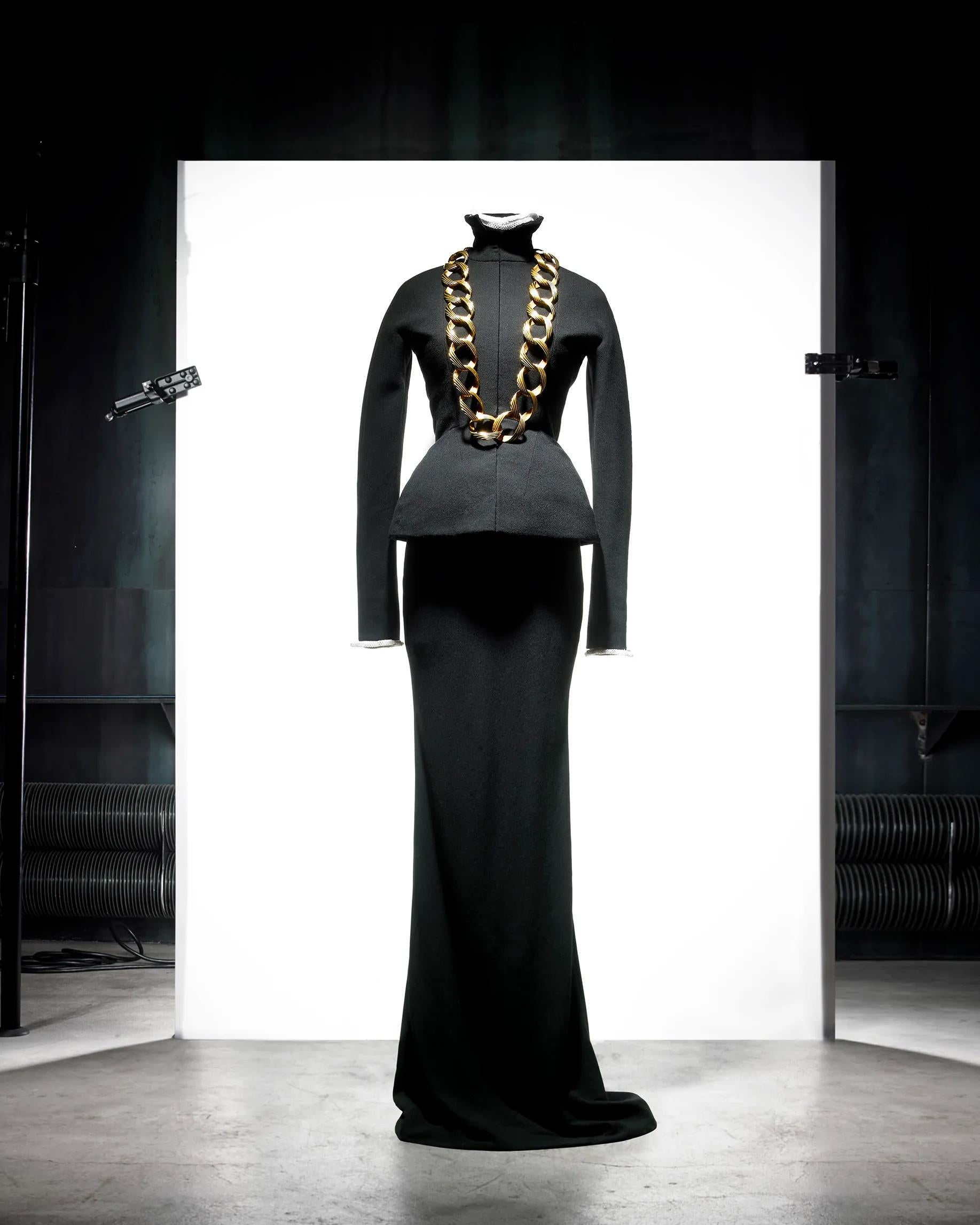 Costume de bar haute couture en crêpe de laine noir Christian Dior par John Galliano, A/H 1998 Excellent état - En vente à London, GB