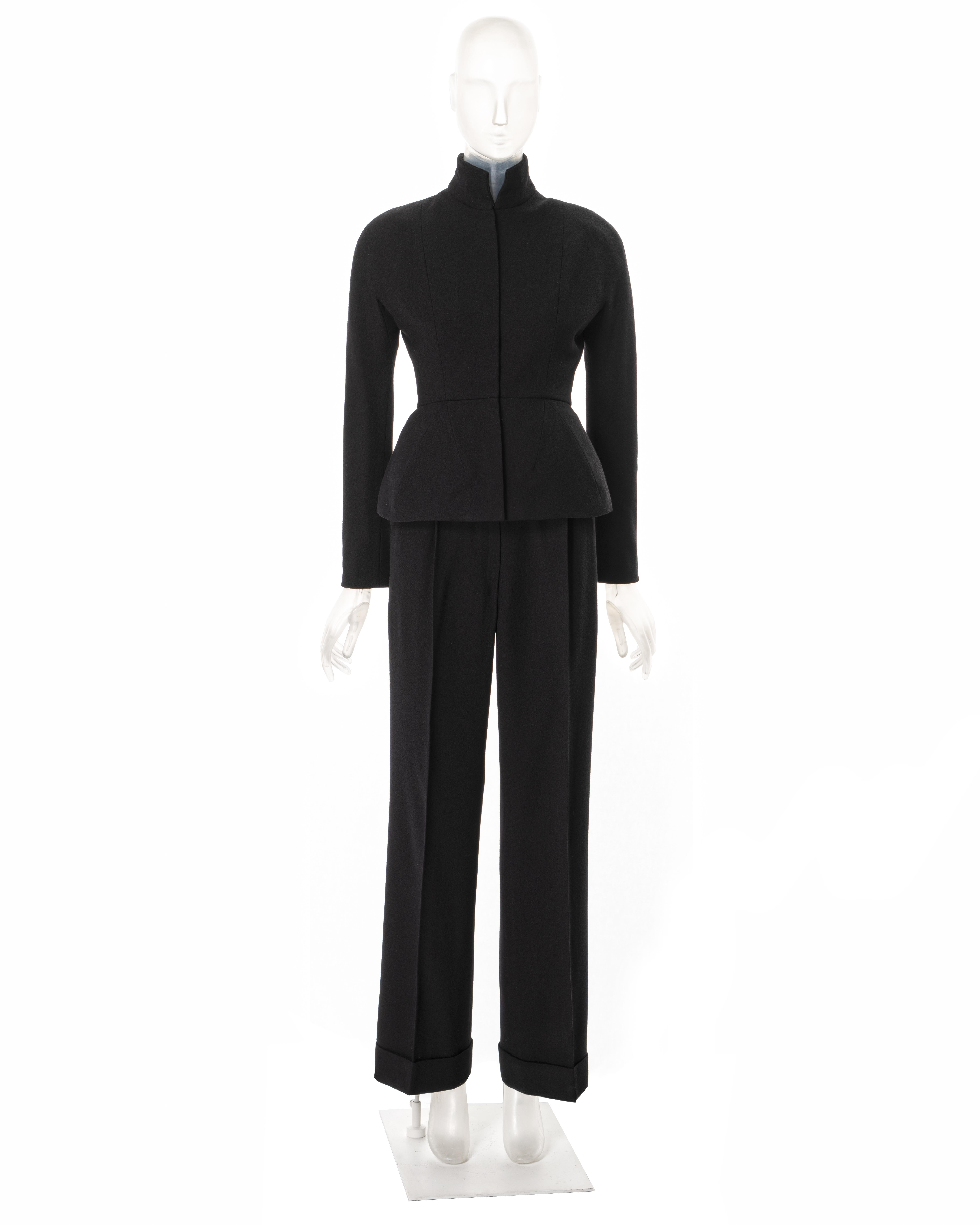 Costume de bar haute couture en crêpe de laine noir Christian Dior par John Galliano, A/H 1998 en vente 5