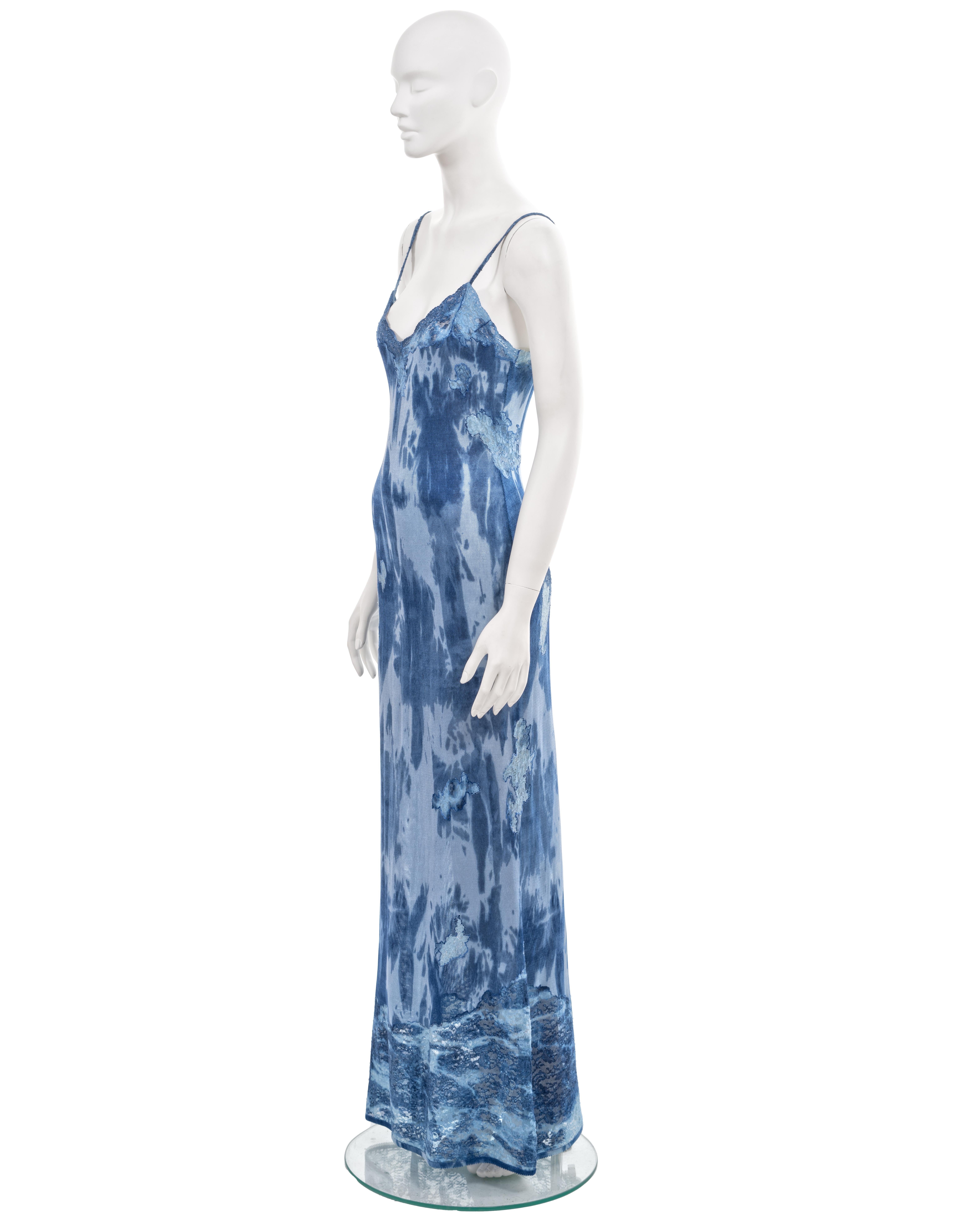 Christian Dior by John Galliano blue denim knit and lace evening dress, fw 2000 For Sale 8
