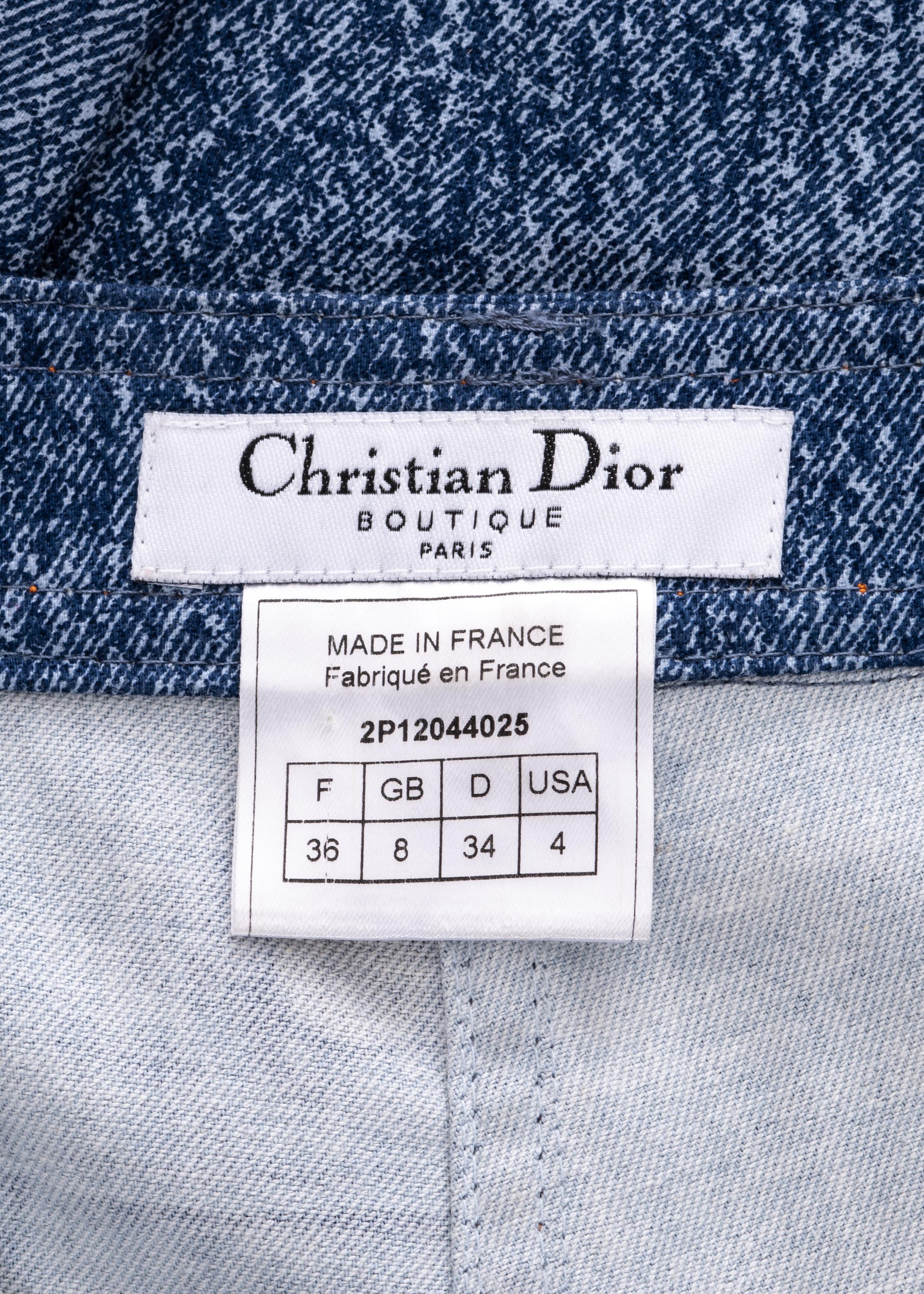 Pantalon à jambes larges en jean bleu imprimé Christian Dior par John Galliano, printemps-été 2002 en vente 1