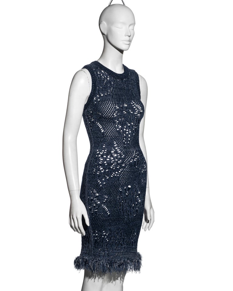 Christian Dior by John Galliano blue open-knit sleeveless bodycon dress, ss 2000 In Excellent Condition For Sale In London, GB