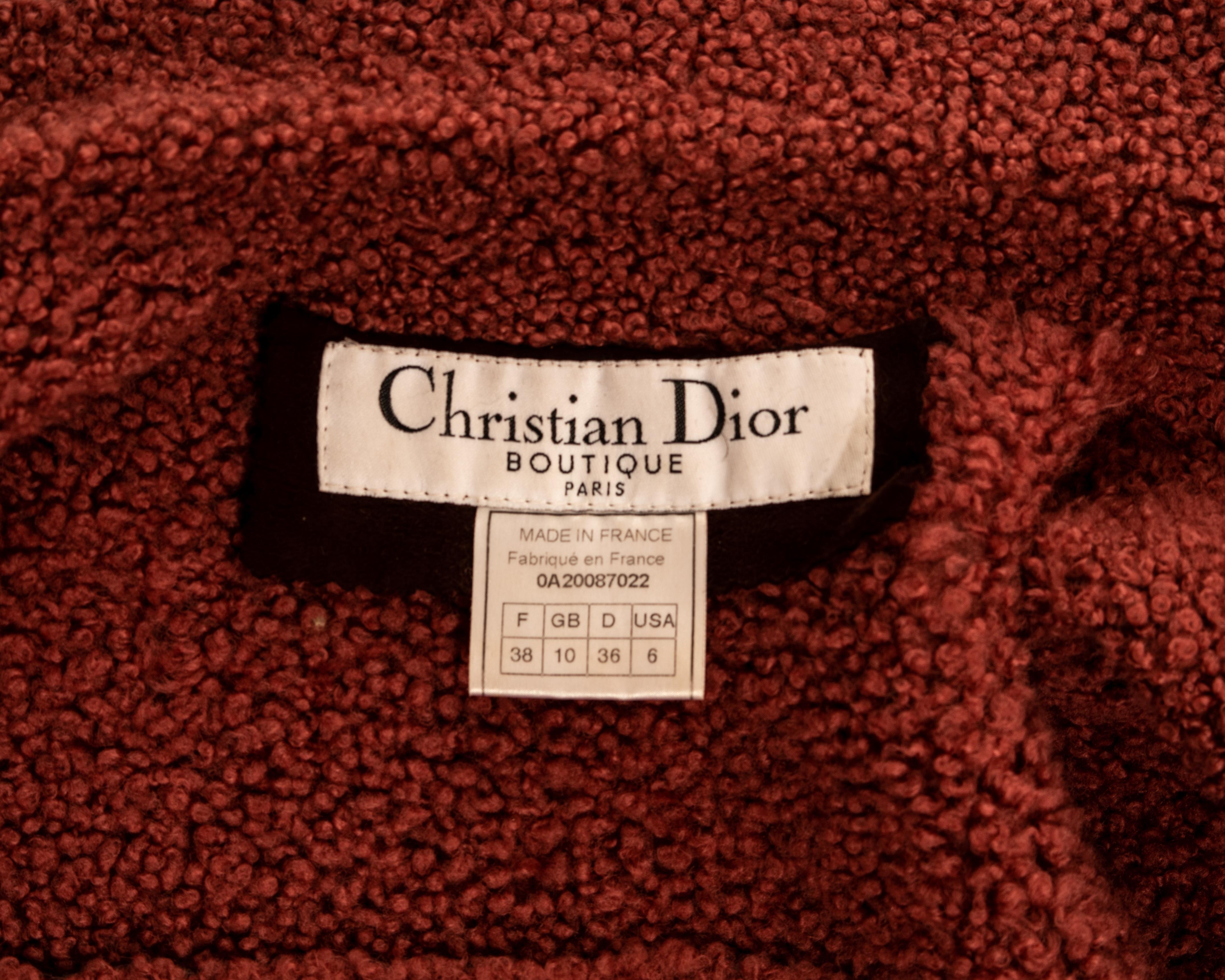 Christian Dior by John Galliano Burgunderfarbener Mantel aus Shearling, Herbst/Winter 2000 4
