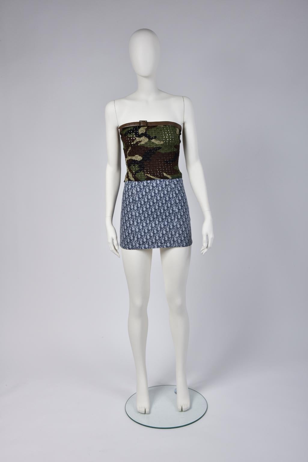 From the unmissable early 2000 John Galliano for Christian Dior collection, this SS2001 camouflage-print top offers a slim silhouette with a sexy strapless neckline that's elasticated to keep it in place. Constructed in crochet-knitted cotton (70%)
