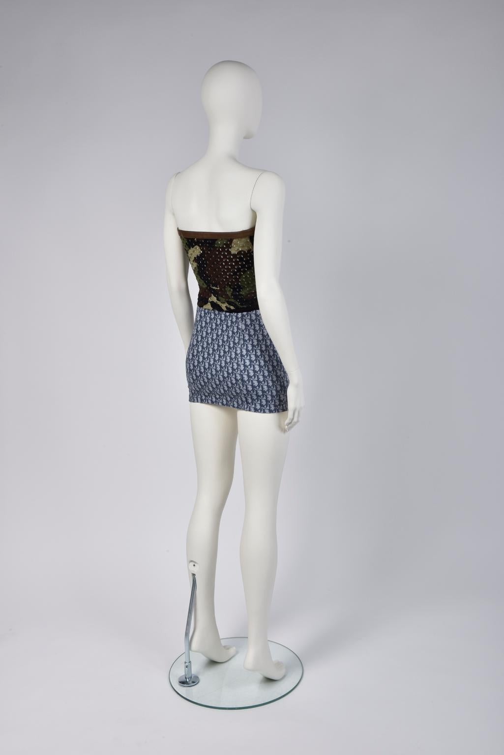 Christian Dior By John Galliano Dior Oblique Jeans Mini Skirt In Good Condition In Geneva, CH