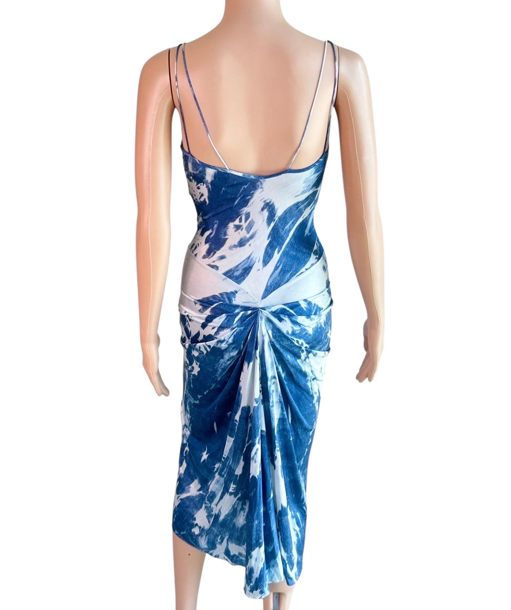 Christian Dior for John Galliano F/W 2000 Blaues Kleid mit Krawattenmuster und großem Logo im Zustand „Hervorragend“ im Angebot in Naples, FL