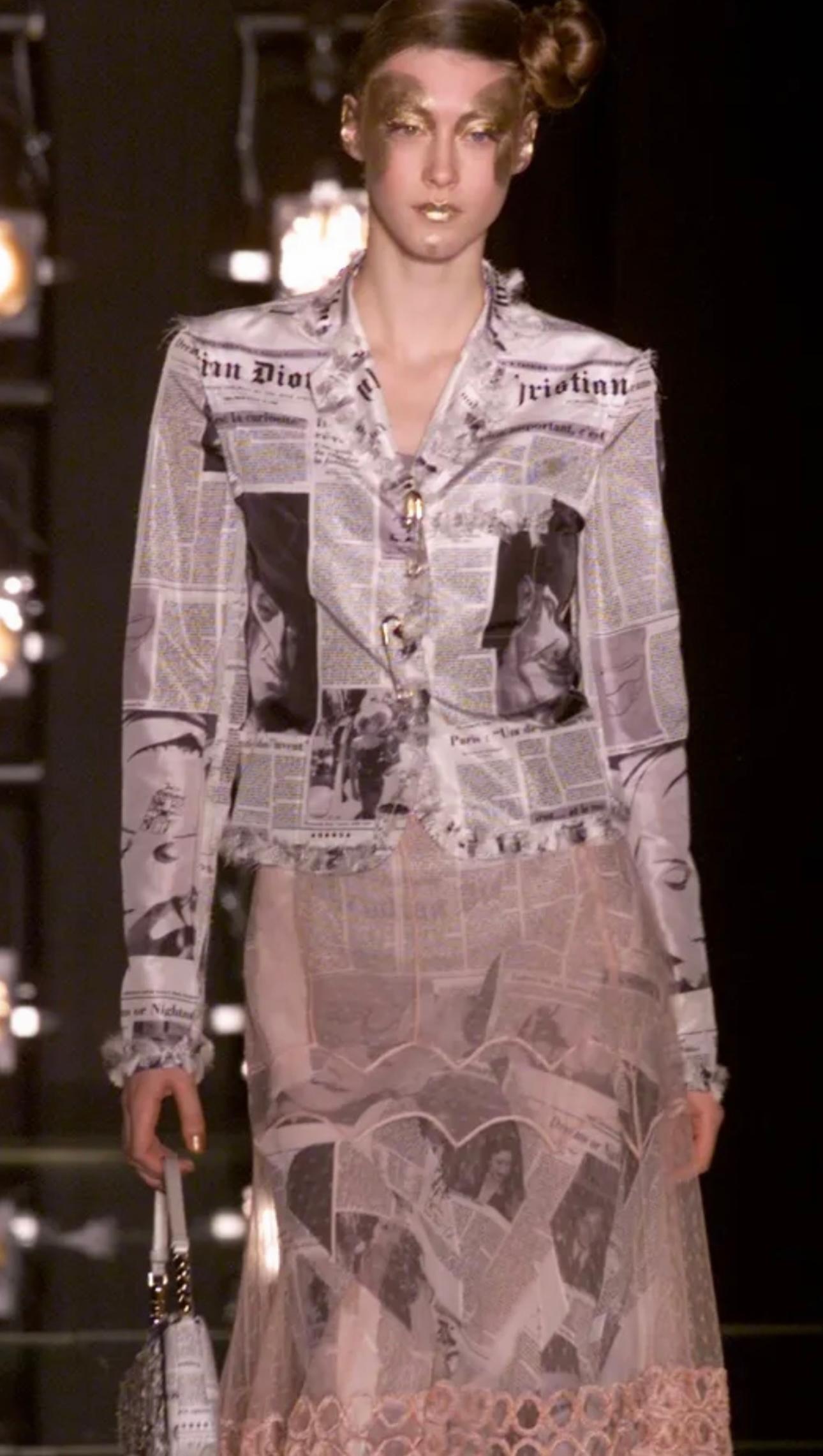 Broche épingle à nourrice en cristaux surdimensionnés Christian Dior by John Galliano F/W 2000 en vente 2