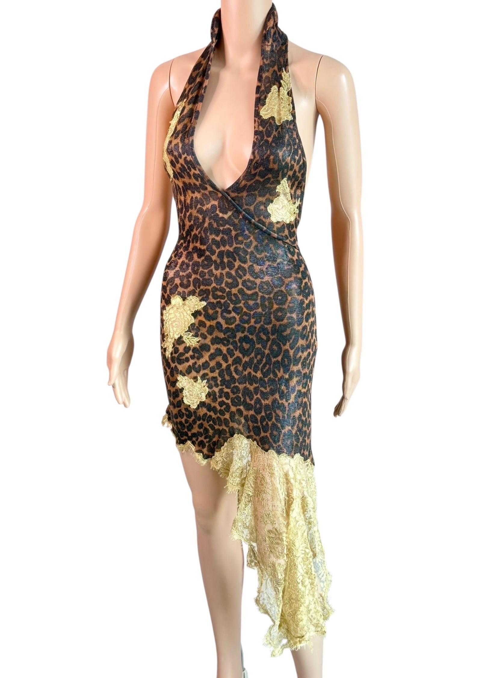 Christian Dior by John Galliano F/W 2000 Laufsteg Leopard Transparentes Gold Spitze Detail Rückenfreies Strickkleid 

Größe: FR 36

Zustand: Ausgezeichnet

Bitte beachten Sie, dass dieses Kleid einen offenen Kragen hat. Das Beispielfoto zeigt das