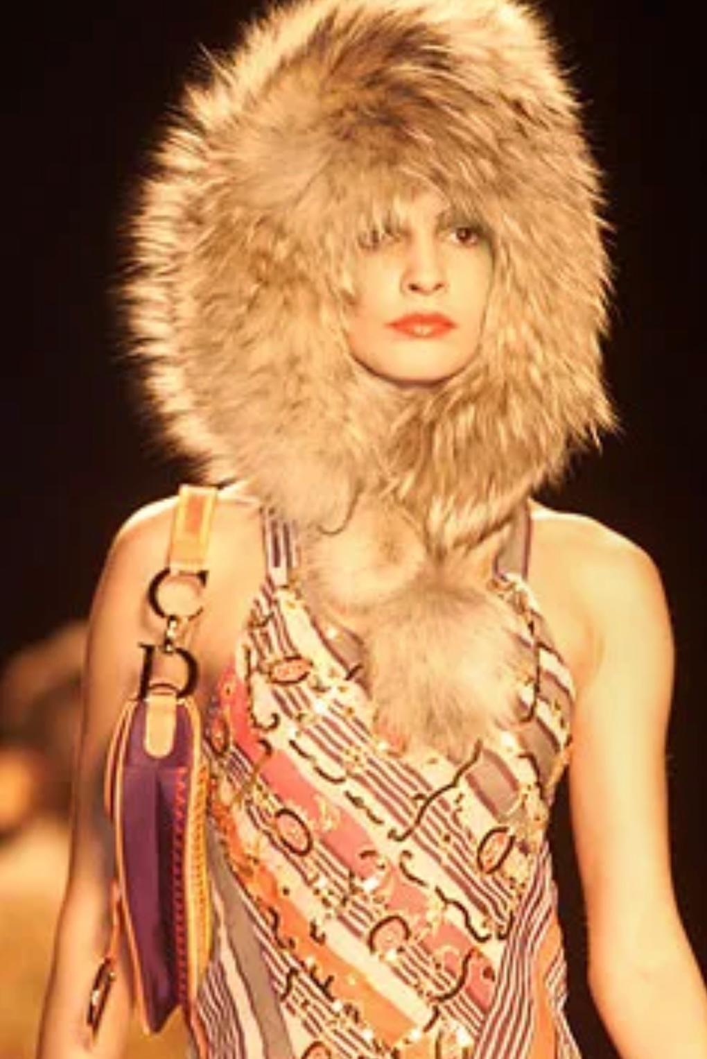 Rare Christian Dior by John Galliano F/W 2002 sample oversized huge raccoon fur chapka hat, one size, it’s a statement piece! No brand tag (it’s a sample prototype for the runway 2002)