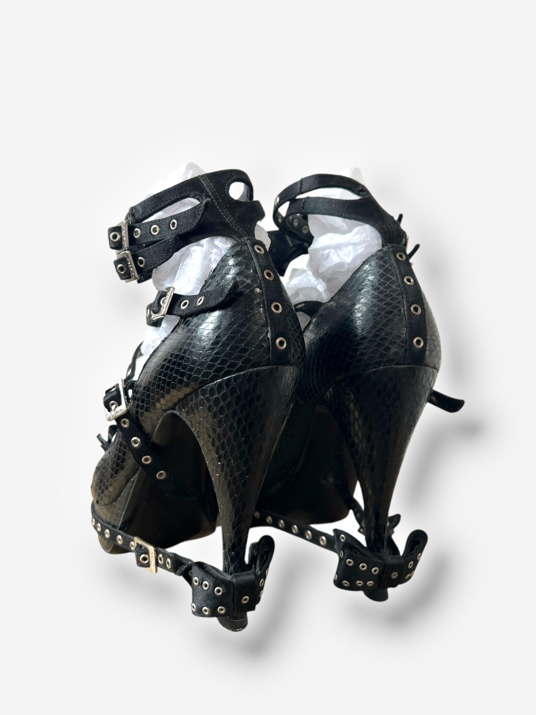 

DESIGNER:
From the legendary Fall/Winter 2003 Christian Dior collection, designed by John Galliano, one of fashion’s most visionary and theatrical creatives. This exact style – with a slightly higher heel – was seen on the runway, embodying