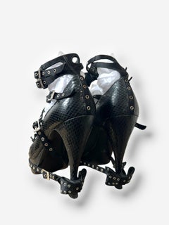 Christian Dior by John Galliano F/W 2003 Black Bow Buckle Heels – Runway Version