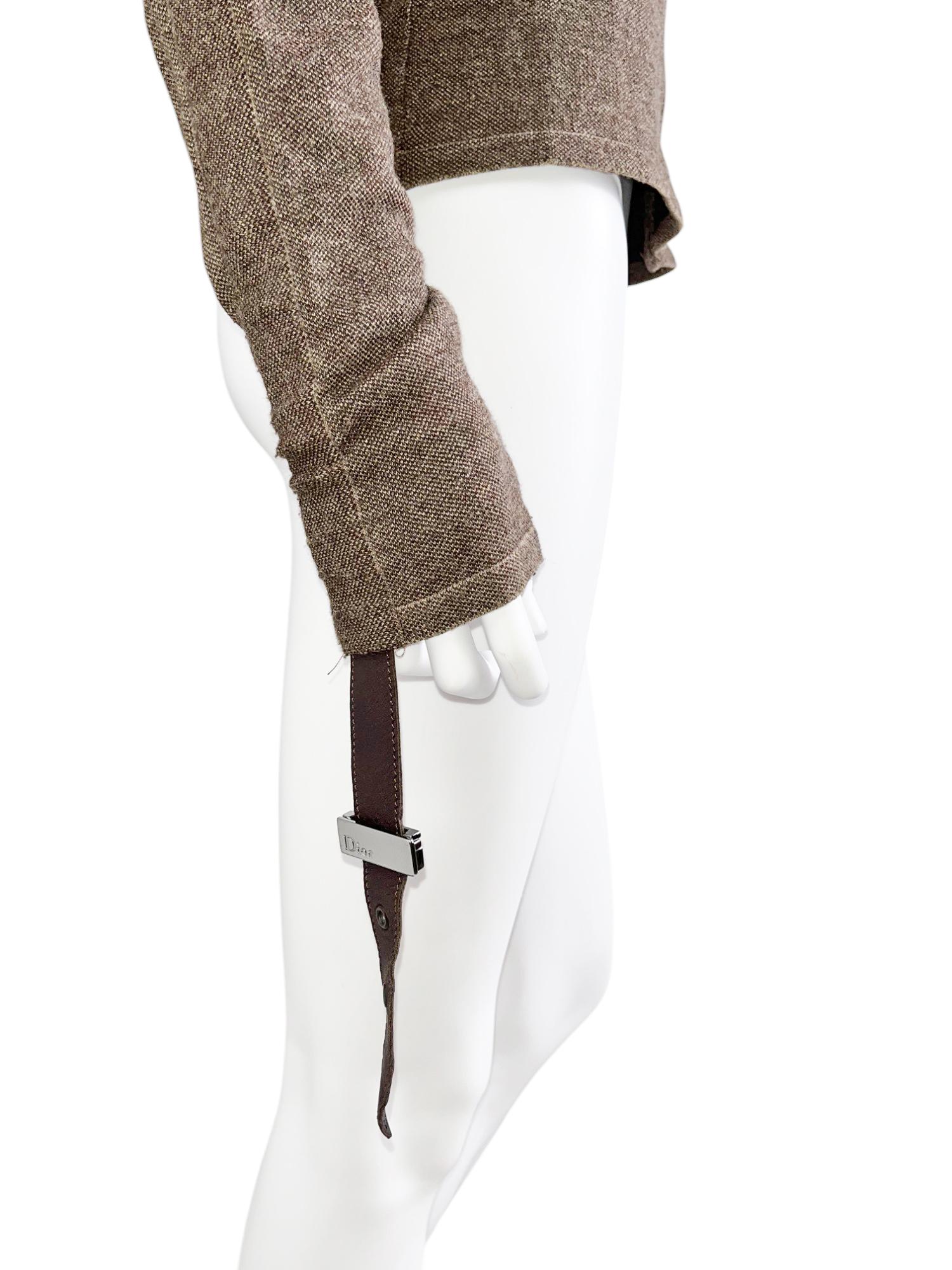 Christian Dior by John Galliano F/W 2003 Suéter Bondage Marrón con Cremallera en venta 2