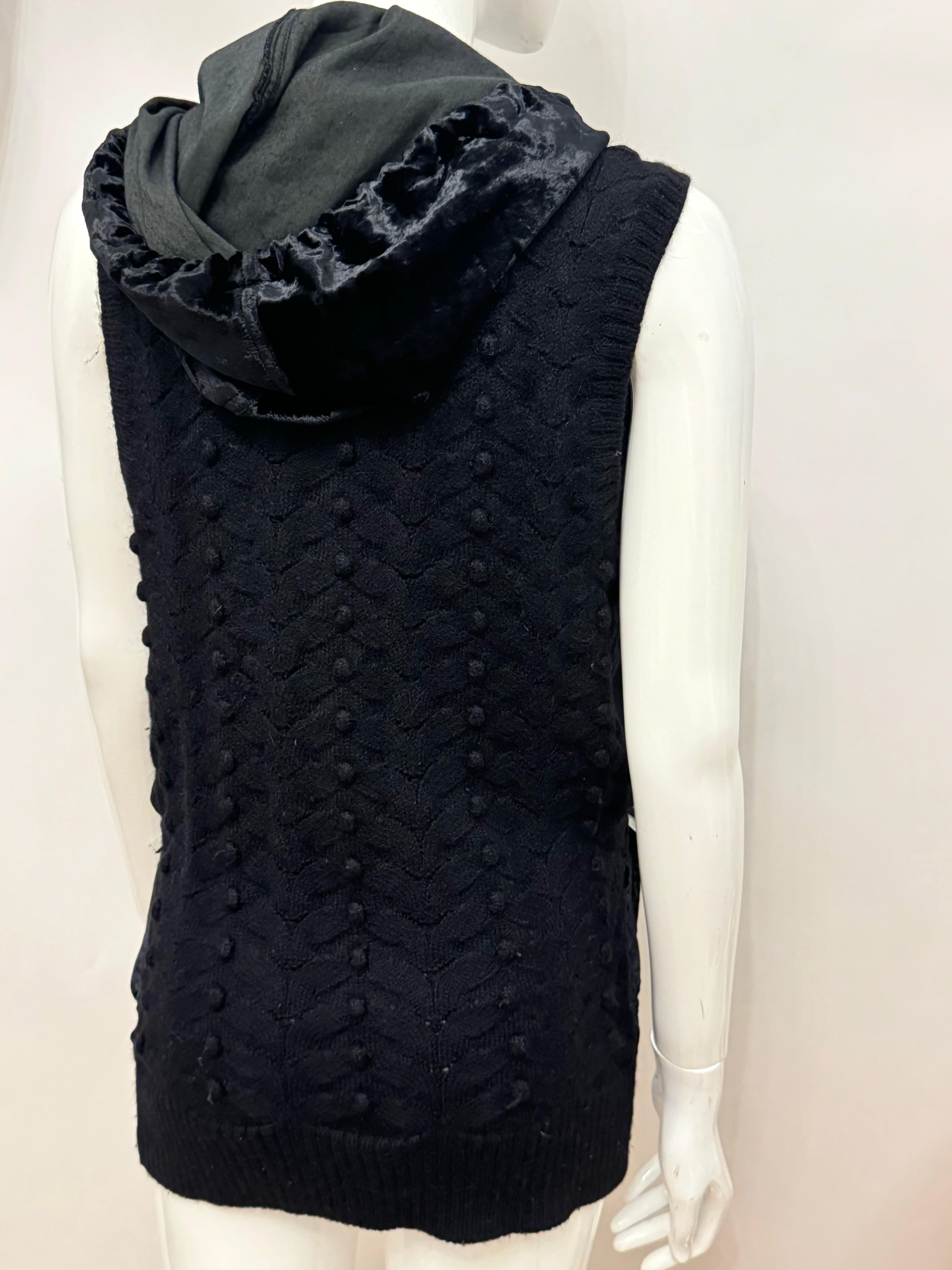 Christian Dior by John Galliano F/W 2004 gilet à capuche noir avec fourrure de lapin en vente 8