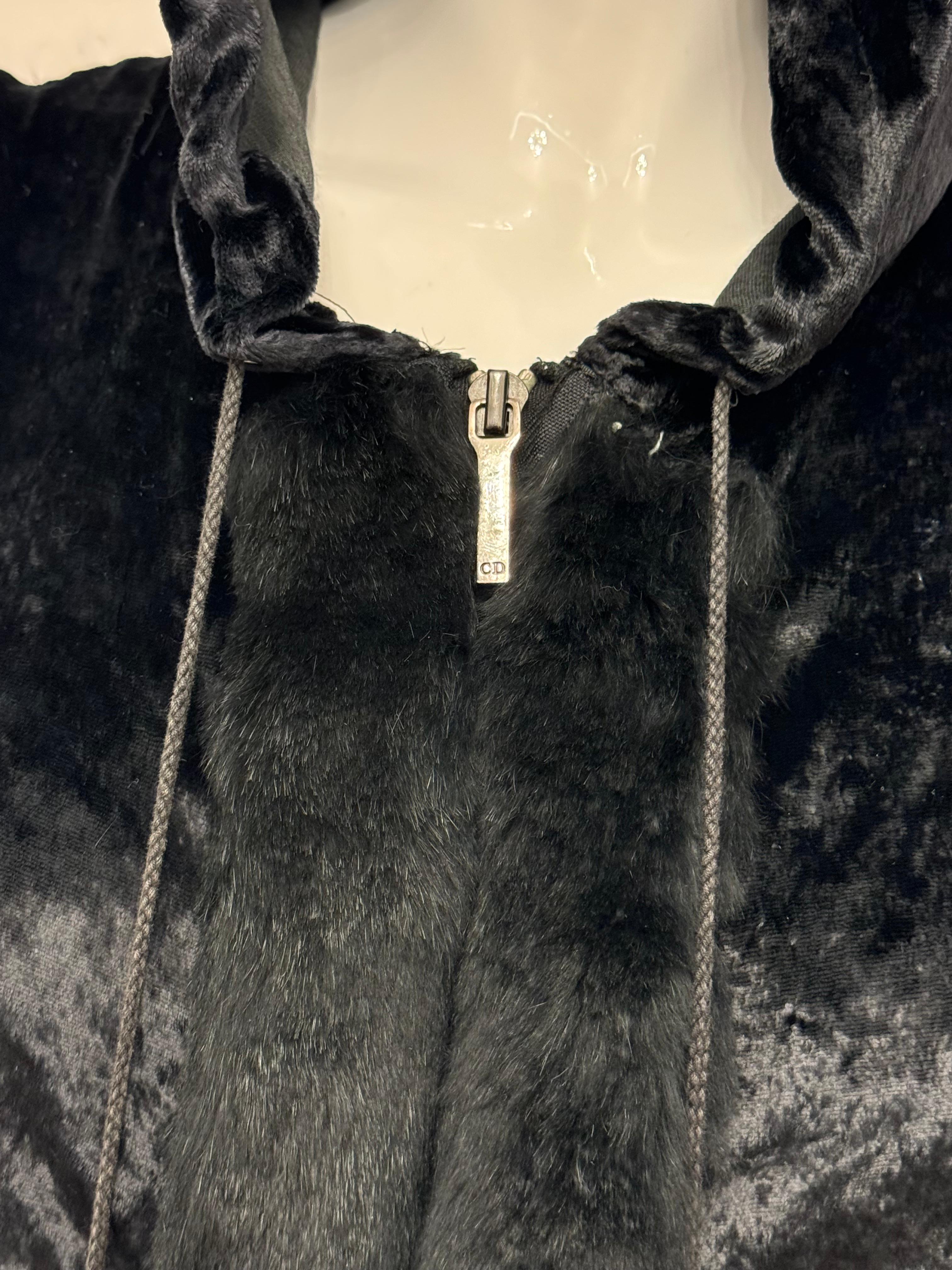 Christian Dior by John Galliano F/W 2004 gilet à capuche noir avec fourrure de lapin Unisexe en vente