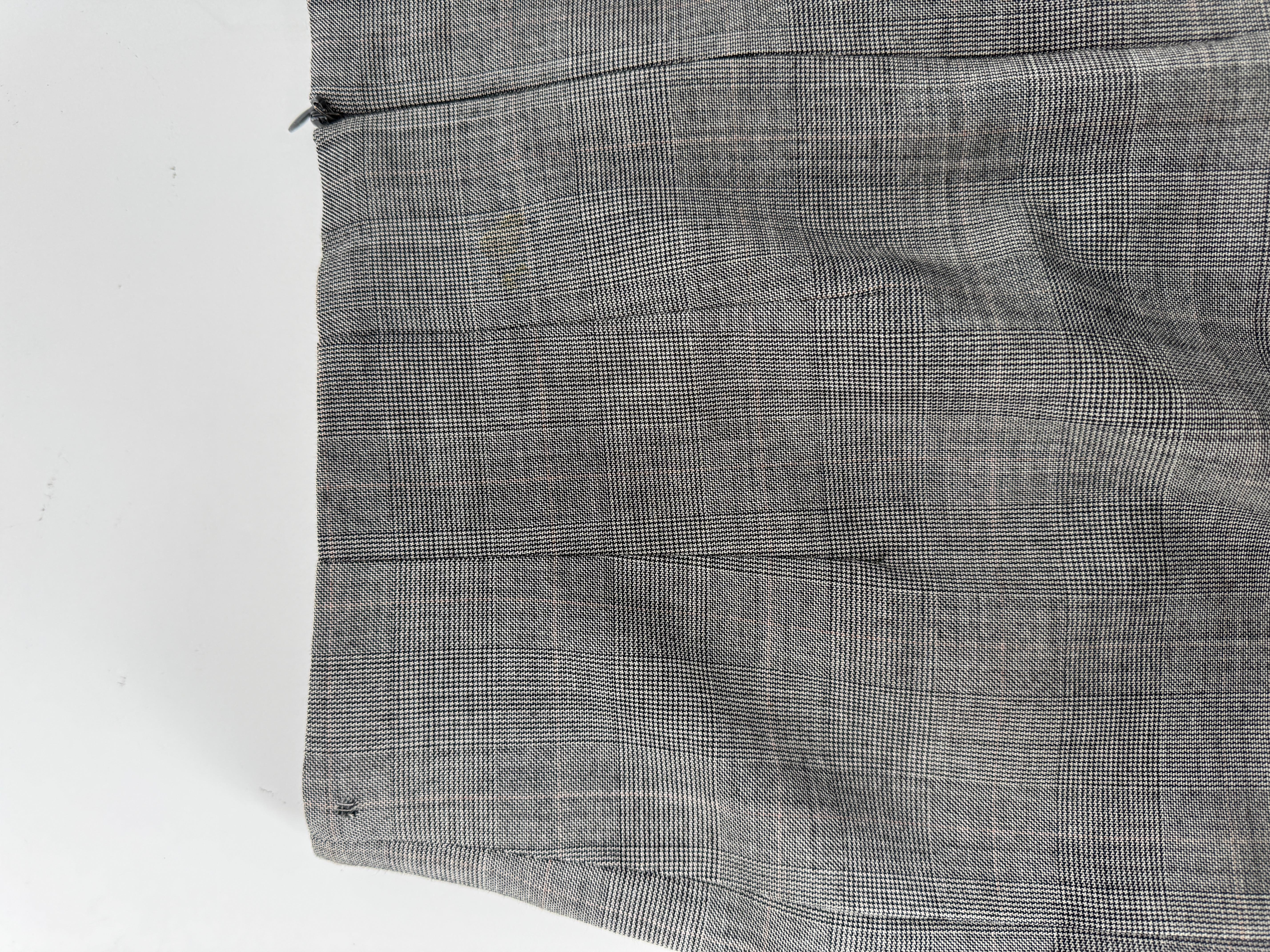 CHRISTIAN DIOR By JOHN GALLIANO A/I 2007 Abito a clessidra FR40 in vendita 14