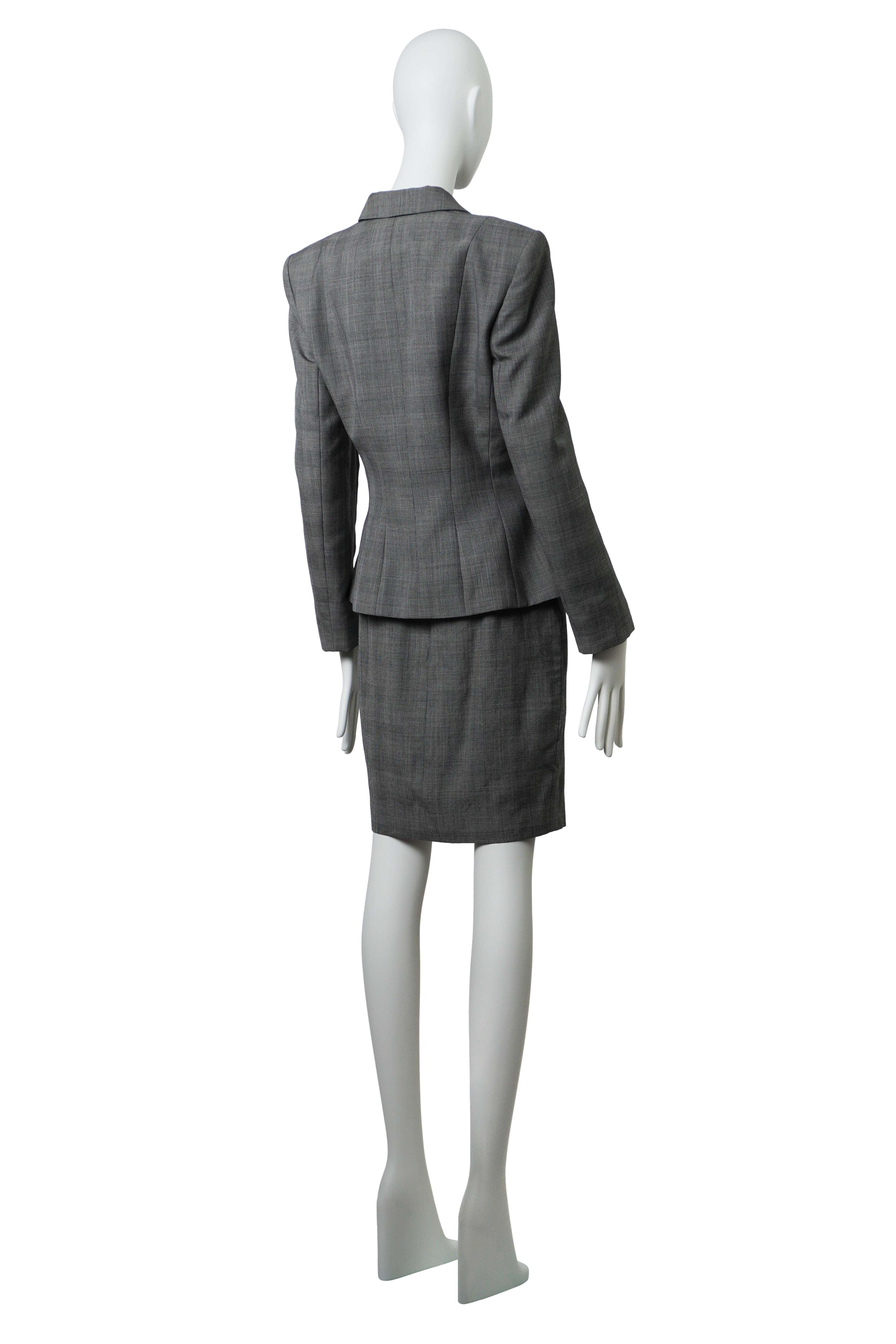 CHRISTIAN DIOR By JOHN GALLIANO A/I 2007 Abito a clessidra FR40 in vendita 3