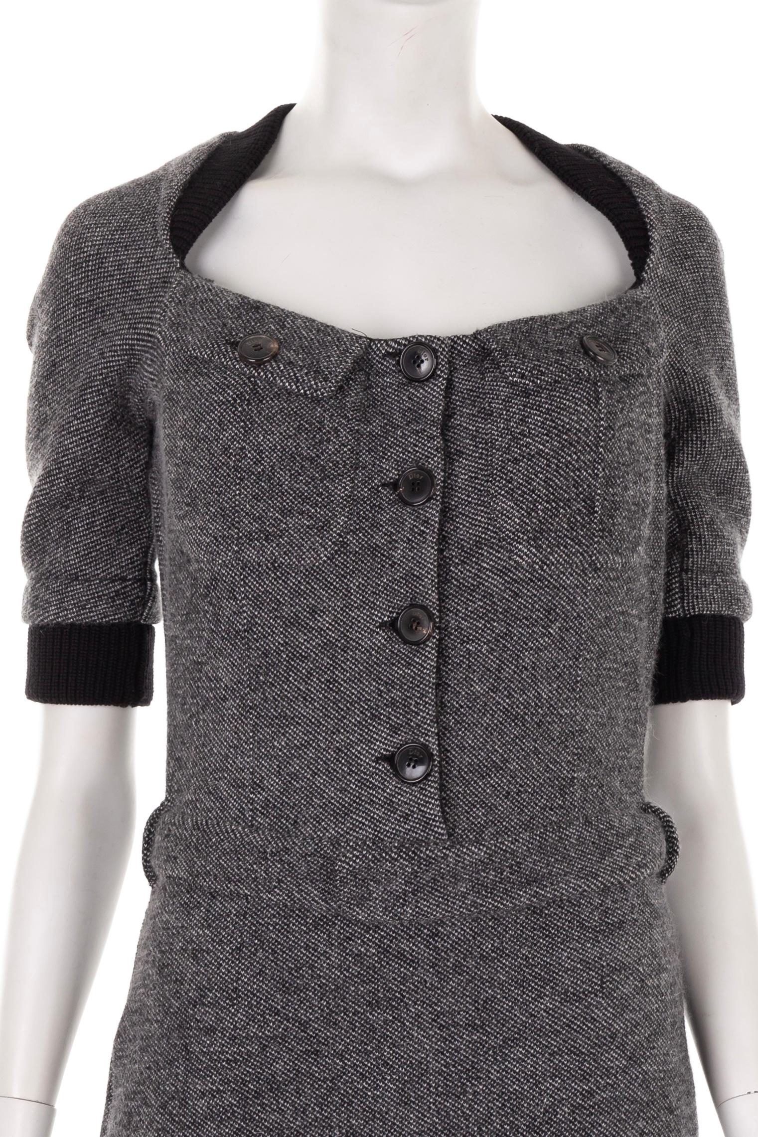 Christian Dior by John Galliano F/W 2010 grey tweed button-up midi Dress In Excellent Condition For Sale In Rome, IT