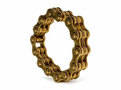 Christian Dior by John Galliano, autunno 2000: bracciale con catena da bicicletta placcata in oro