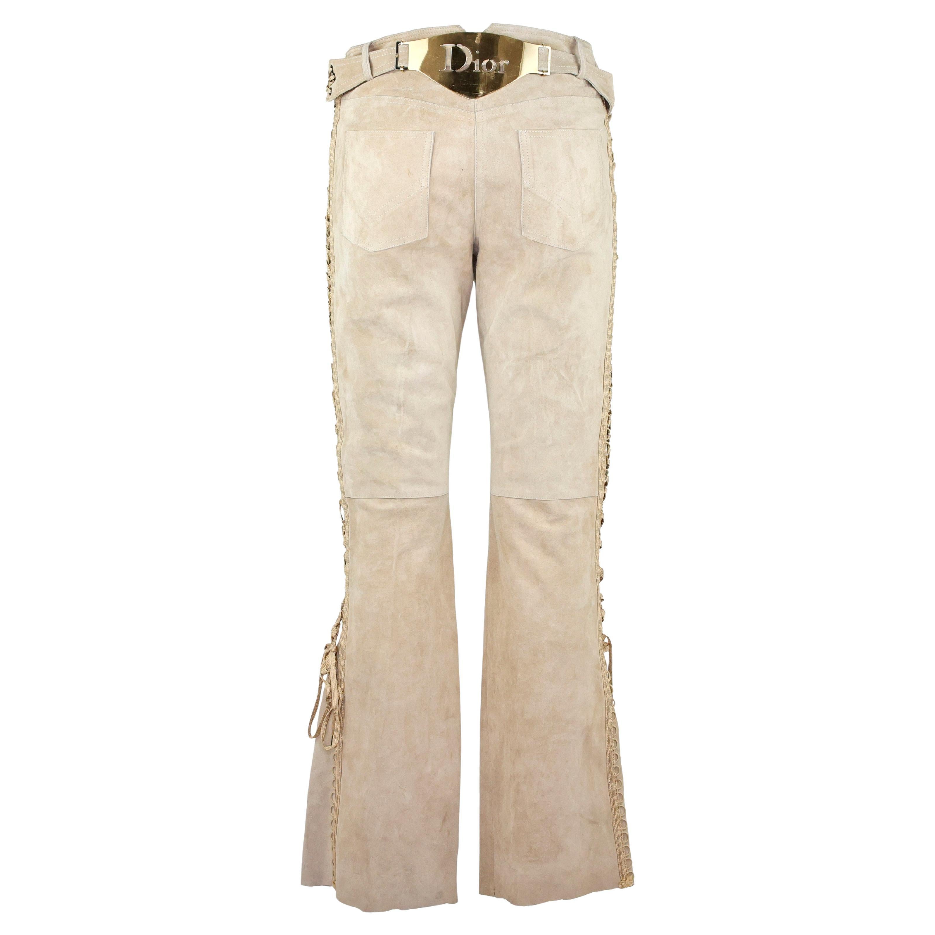 Pantaloni in pelle scamosciata con logo gigante impreziosito di John Galliano for Christian Dior Autunno 2002 in vendita