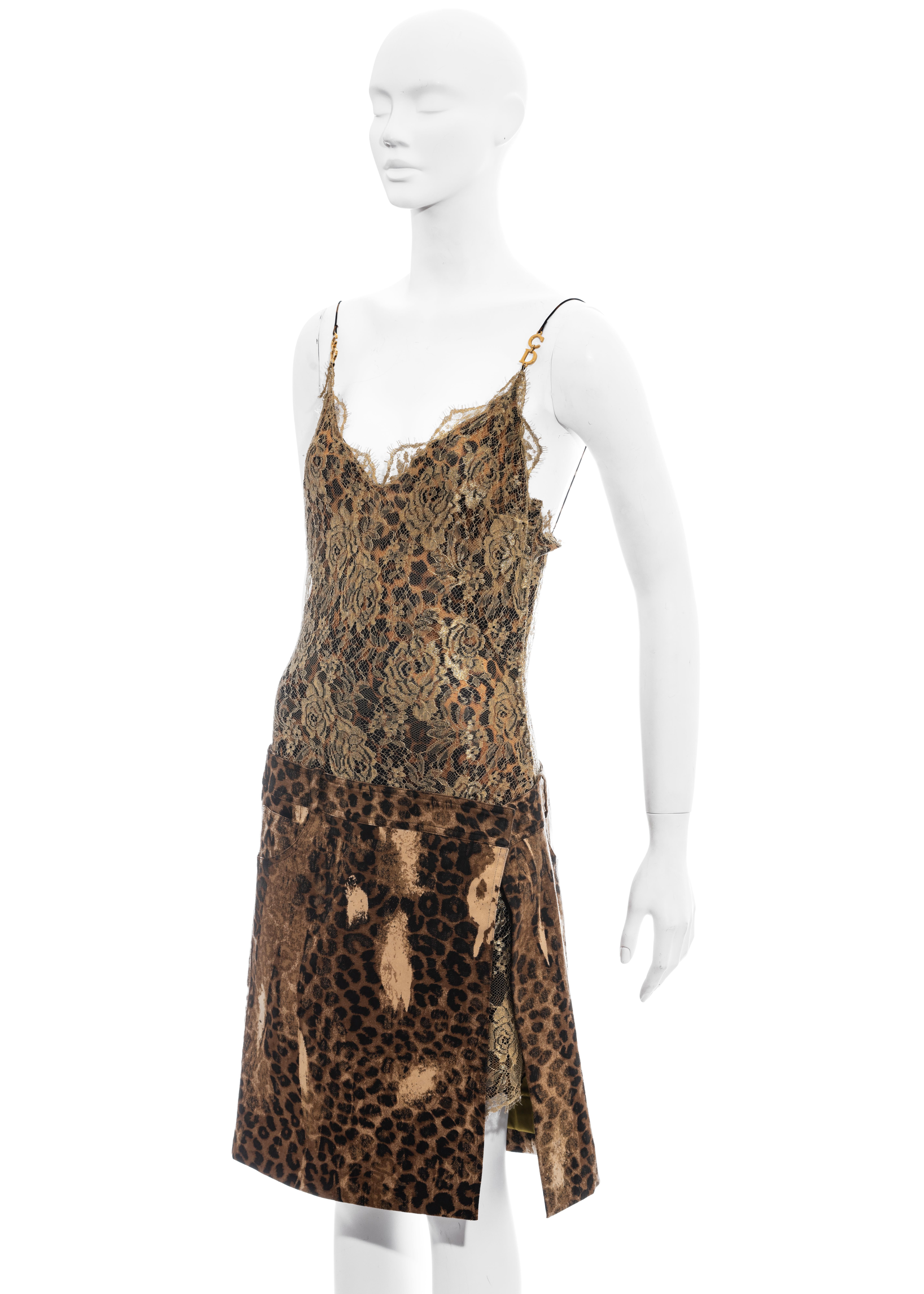 ▪ Christian Dior by John Galliano gold lace evening dress
▪ Gold lace: 45% Polyester, 40% Viscose, 15% Nylon
▪ Leopard print skirt: 98% Cotton, 2% Lycra
▪ Leopard print lining: 100% Silk
▪ Snap button closures 
▪ Multiple pockets on skirt 
▪ FR 40 -