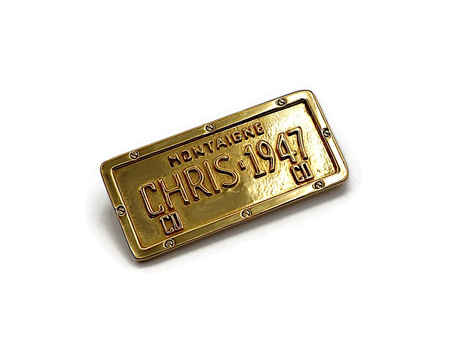 CHRISTIAN DIOR by JOHN GALLIANO Gold Tone Cadillac License Plate Brooch In Good Condition For Sale In Nice, FR