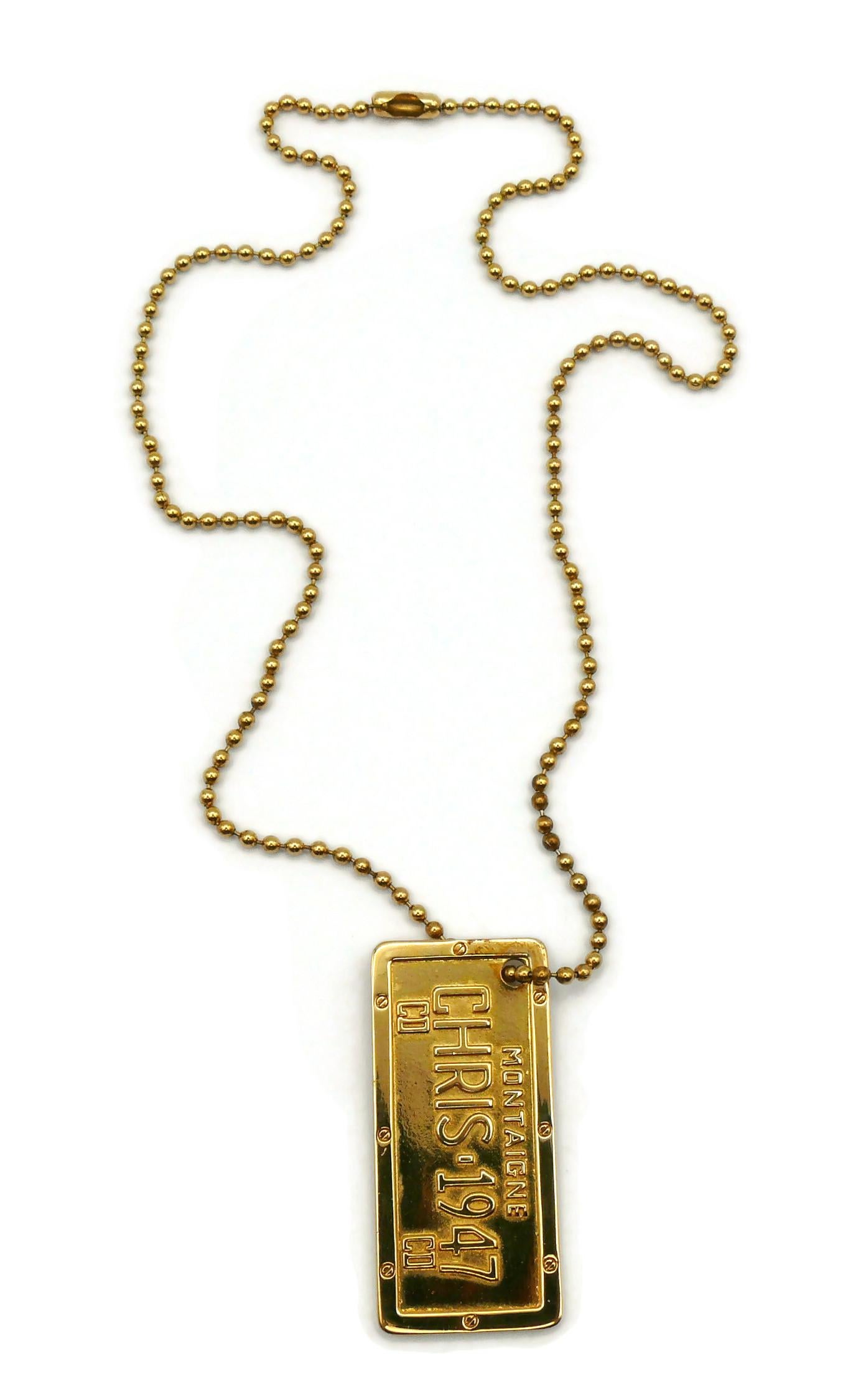 CHRISTIAN DIOR by JOHN GALLIANO Cadillac License Plate Pendant Necklace In Good Condition For Sale In Nice, FR