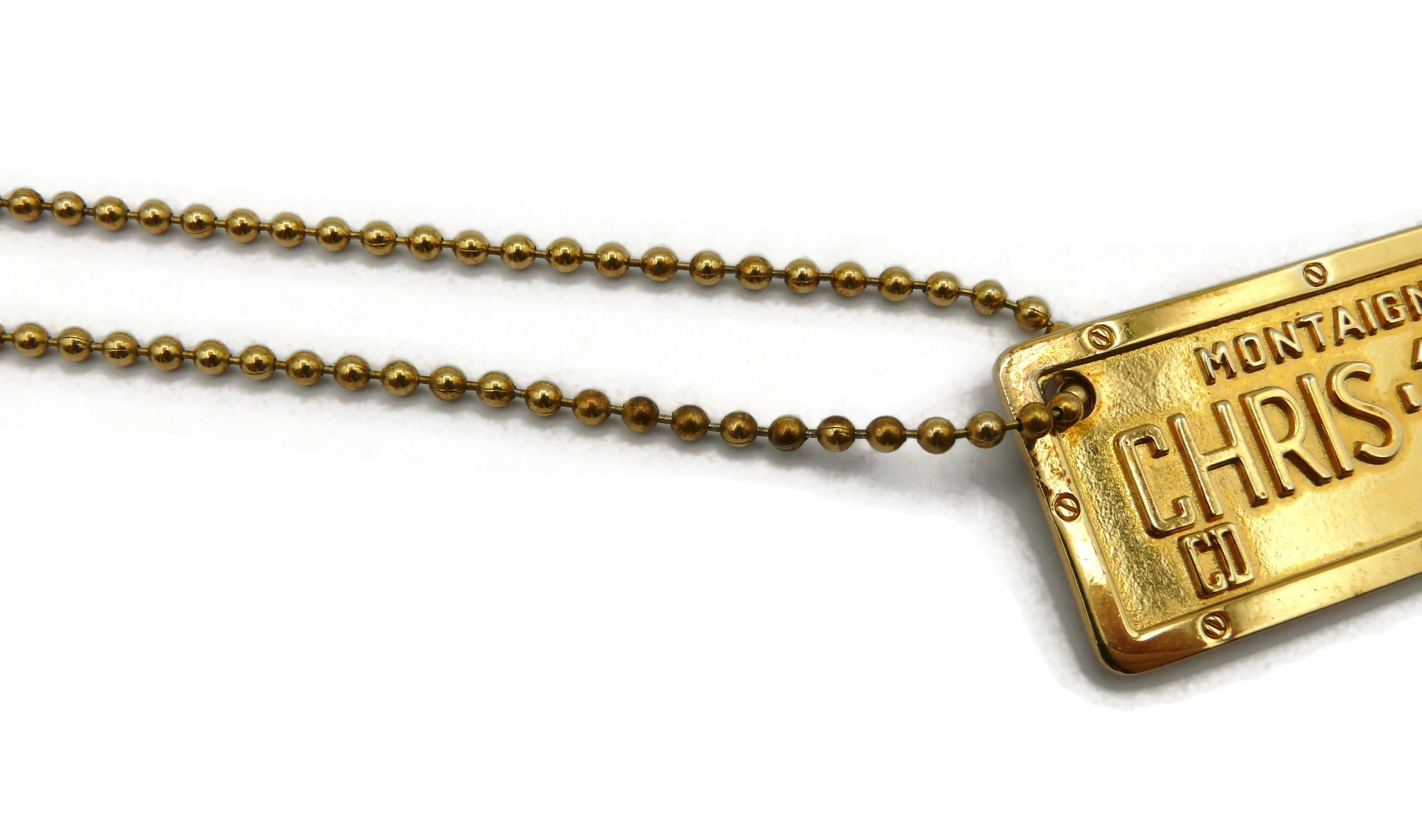 Collier avec pendentif en forme de plaque d'immatriculation Cadillac CHRISTIAN DIOR by JOHN GALLIANO en vente 2