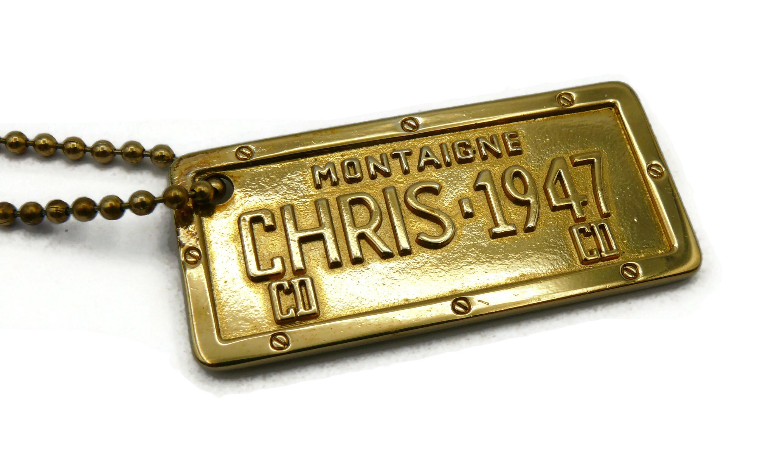 Collier avec pendentif en forme de plaque d'immatriculation Cadillac CHRISTIAN DIOR by JOHN GALLIANO en vente 3