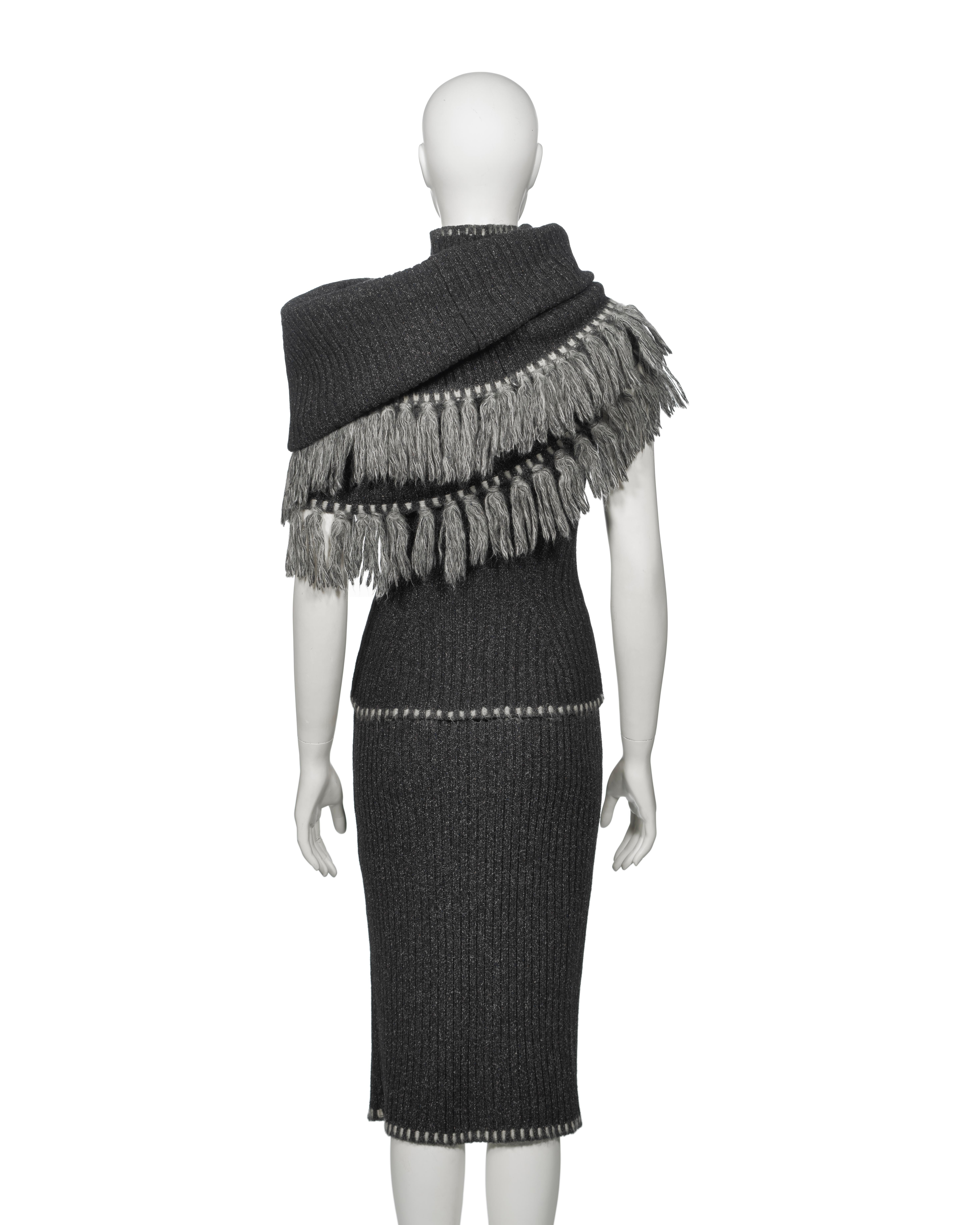 Christian Dior by John Galliano Grey Knit Ensemble with Fringe Scarf, FW 1999 For Sale 4
