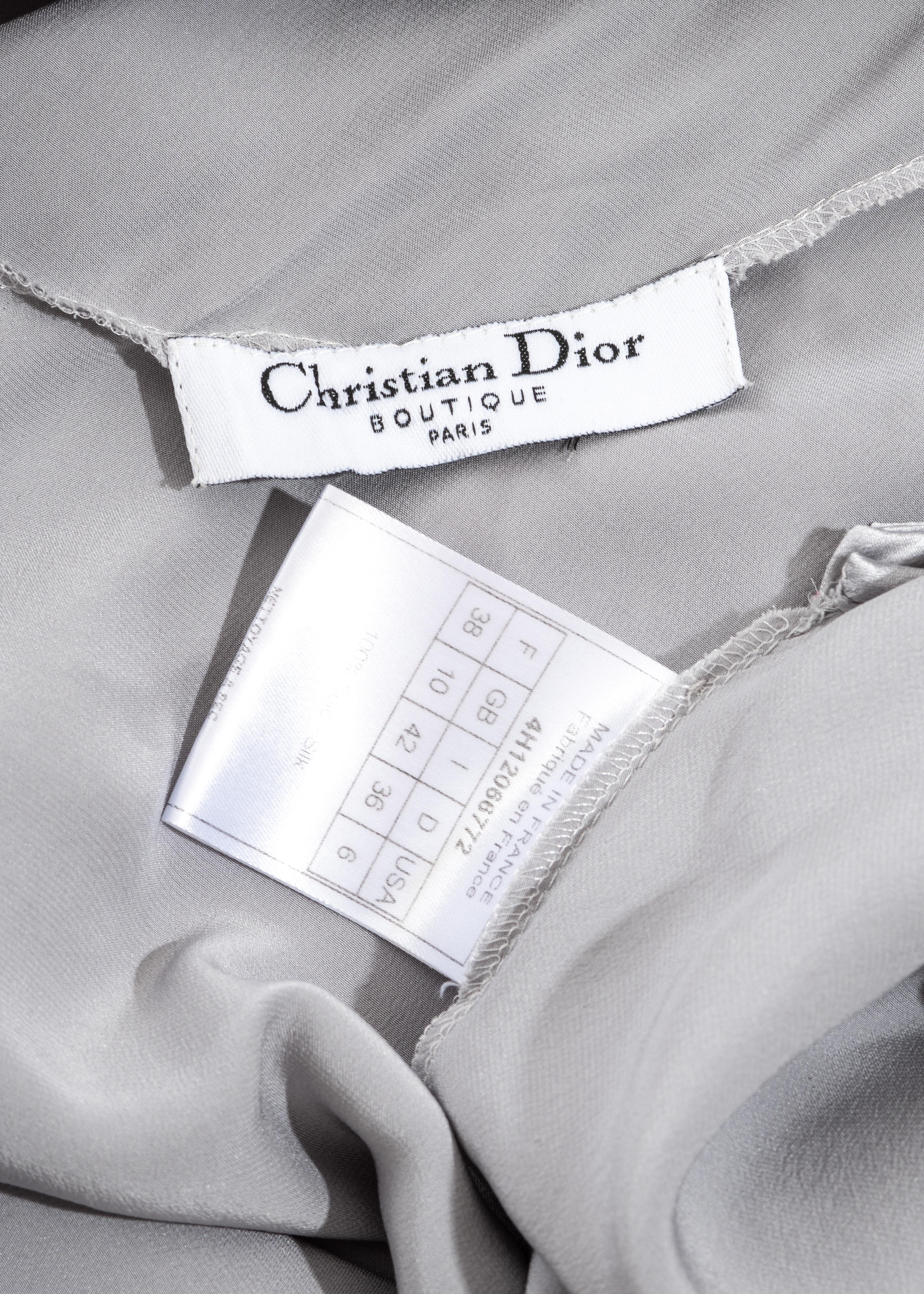 Christian Dior par John Galliano - Robe de soirée à traîne en soie grise, automne-hiver 2004 en vente 3