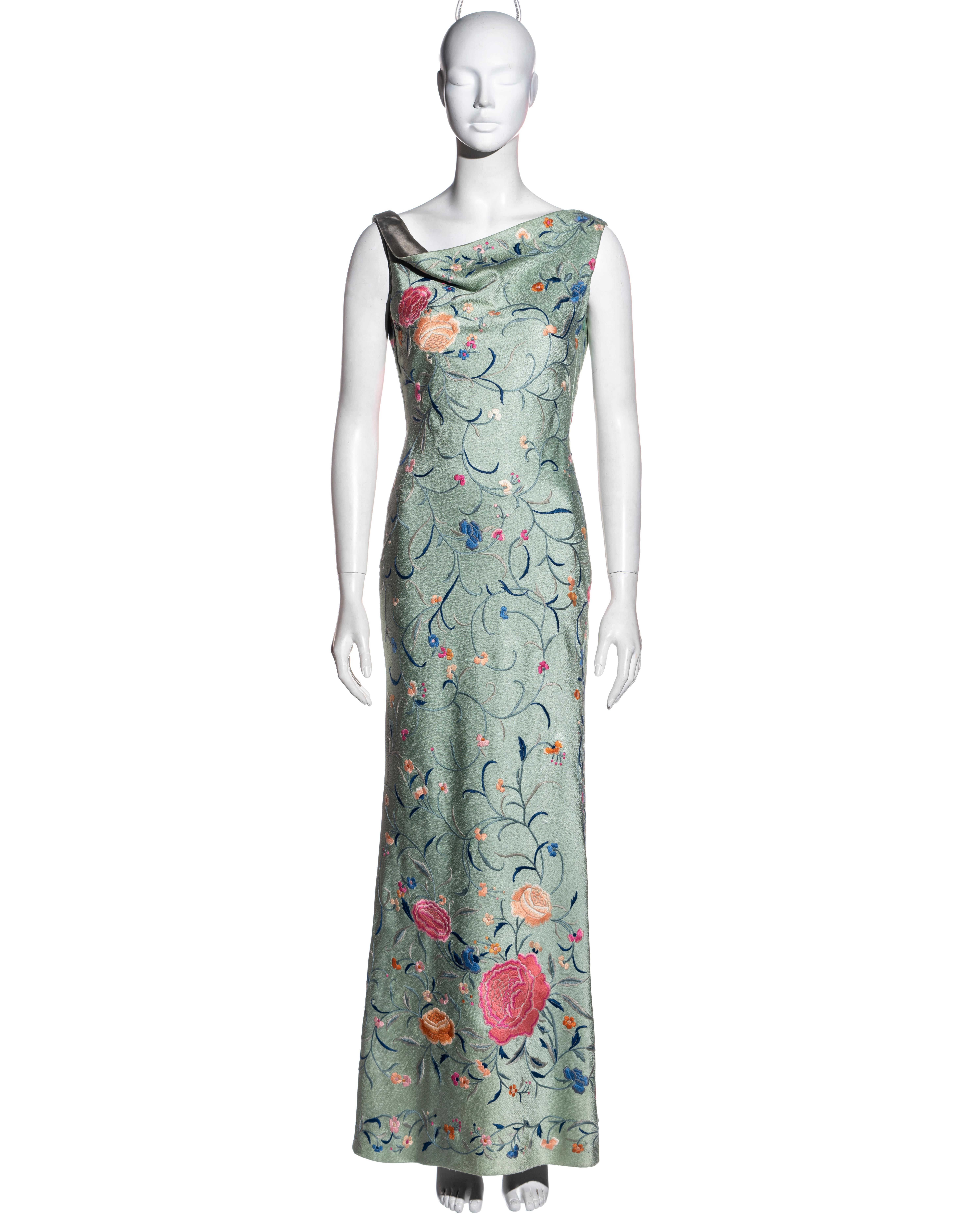 ▪ Important and rare Christian Dior mint silk hand-embroidered evening dress 
▪ Designed by John Galliano for his first RTW collection at Dior 
▪ Floral embroidery inspired by antique Chinese shawls 
▪ Cowl neckline with twisted shoulder strap 
▪