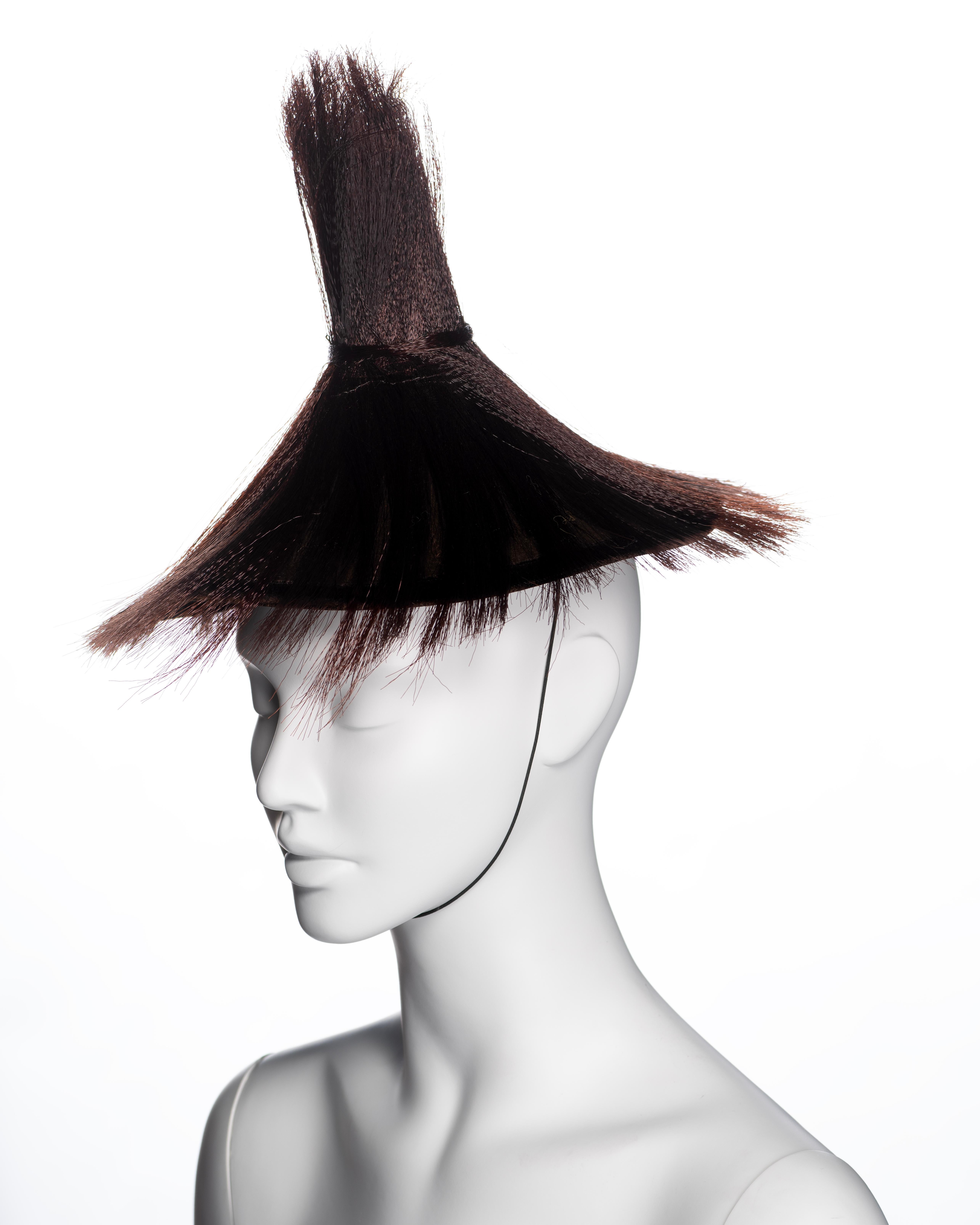Christian Dior by John Galliano Horse Hair Conical Fascinator Hat, FW 2007 For Sale 6