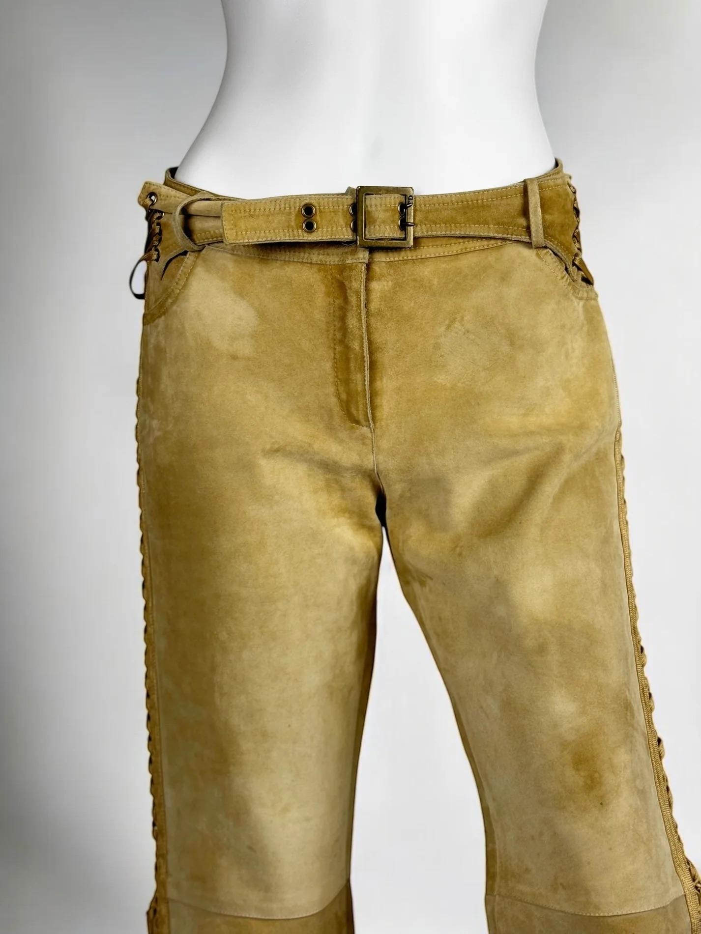 Pantalon en daim à lacets Christian Dior by John Galliano, FW 2002 Bon état - En vente à Marlborough, GB