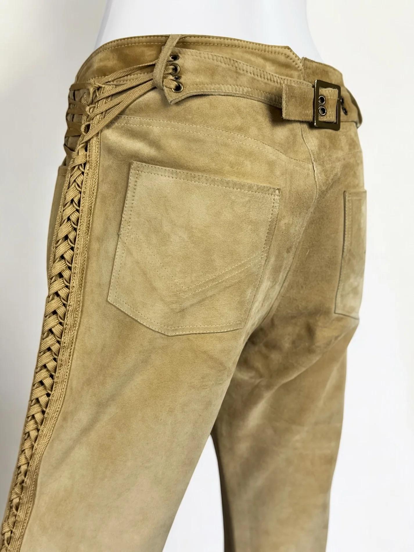 Pantalon en daim à lacets Christian Dior by John Galliano, FW 2002 en vente 1