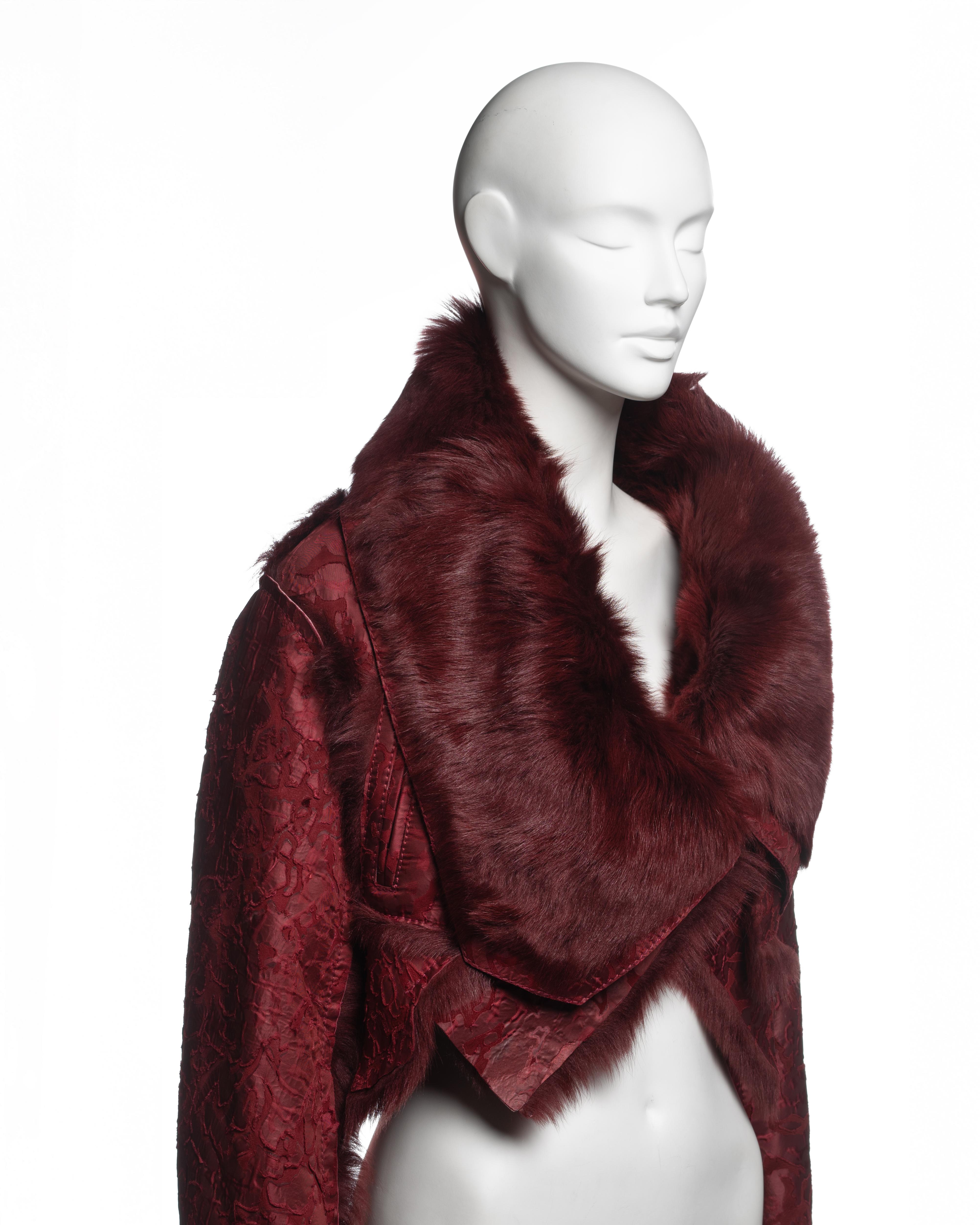 Christian Dior by John Galliano Chaqueta recortada de cordero y jacquard de sarga, FW 2006 en venta 3