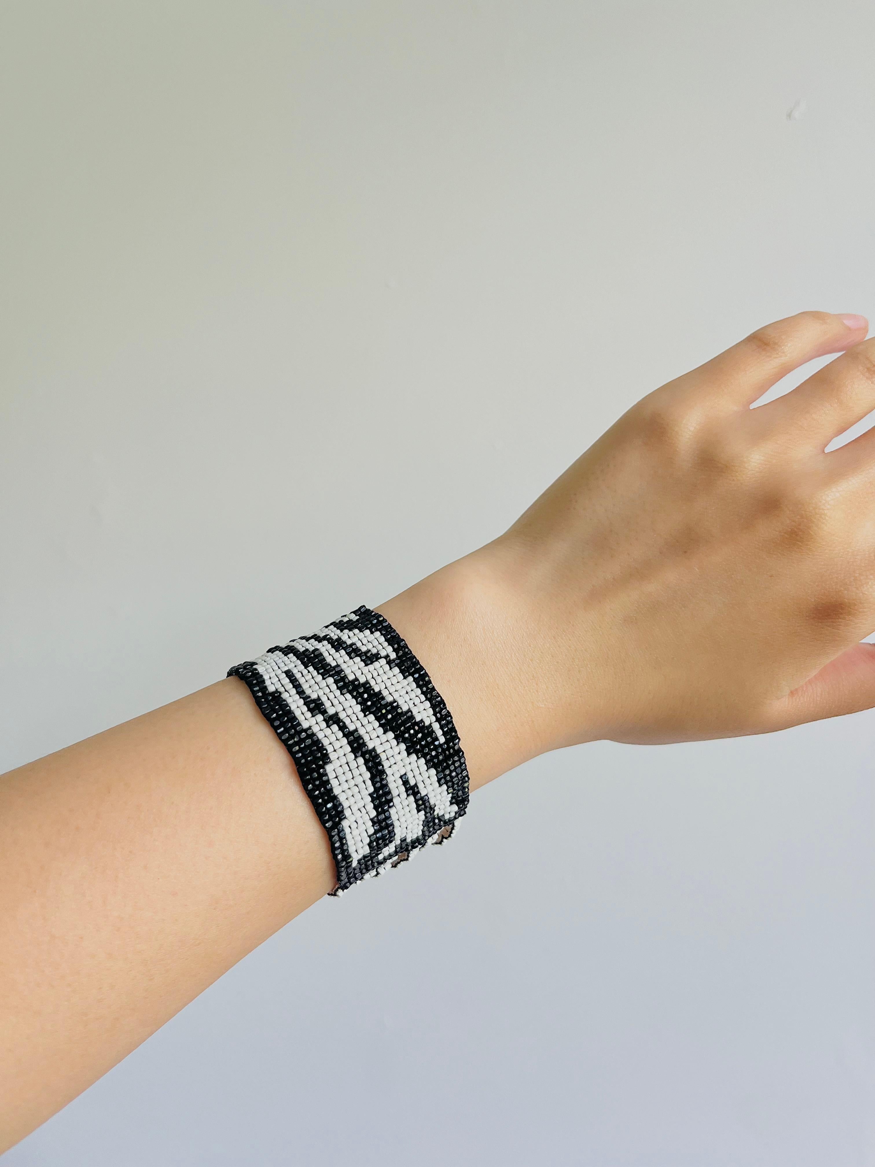 Christian Dior by John Galliano Masai 1997 Micro Bead Black White Link Bracelet For Sale 4