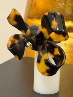 Christian Dior by John Galliano massive tortoise bow ribbon gold metal ring
