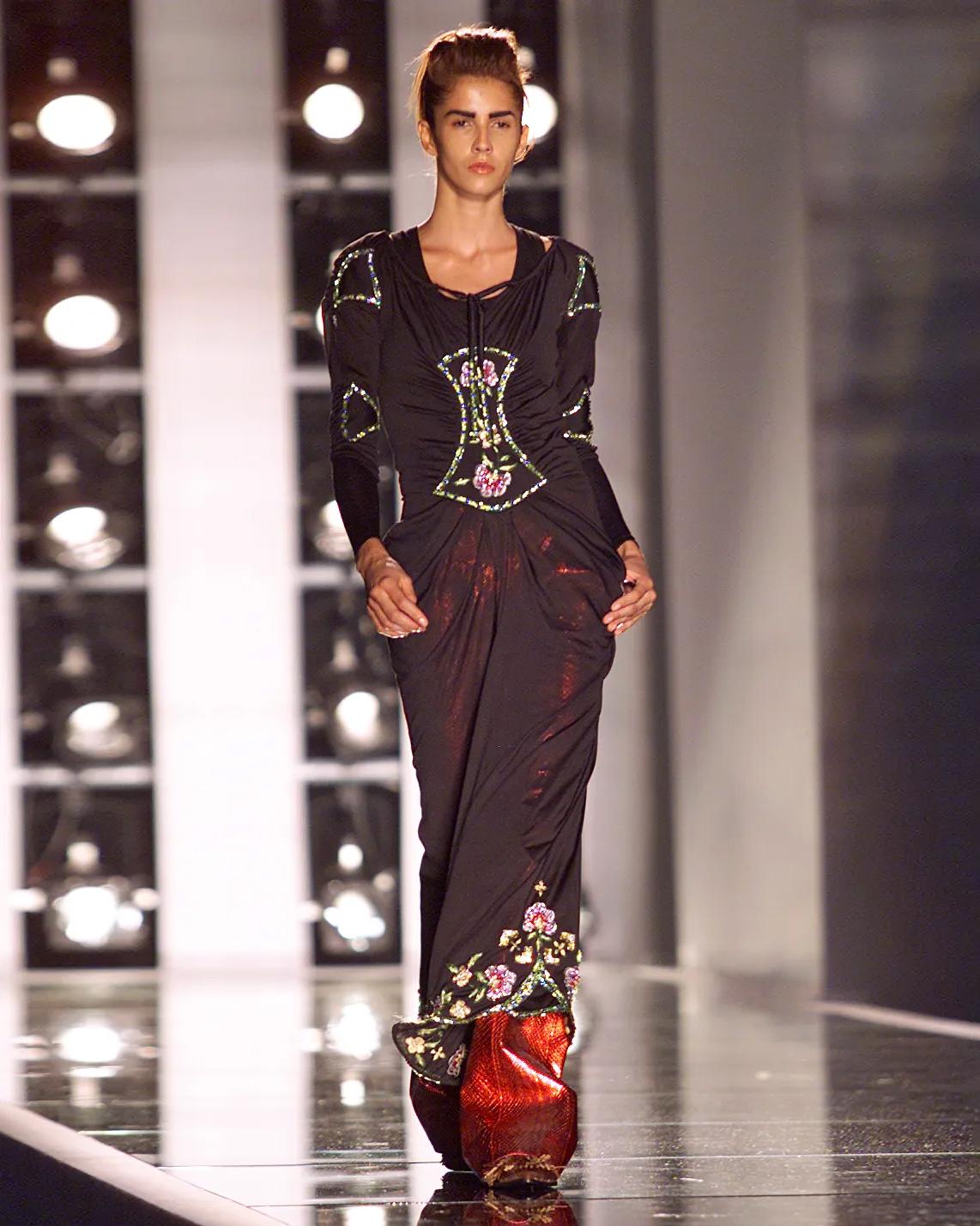 Pantalon évasé en python rouge métallisé Christian Dior by John Galliano, ss 2002 en vente 5
