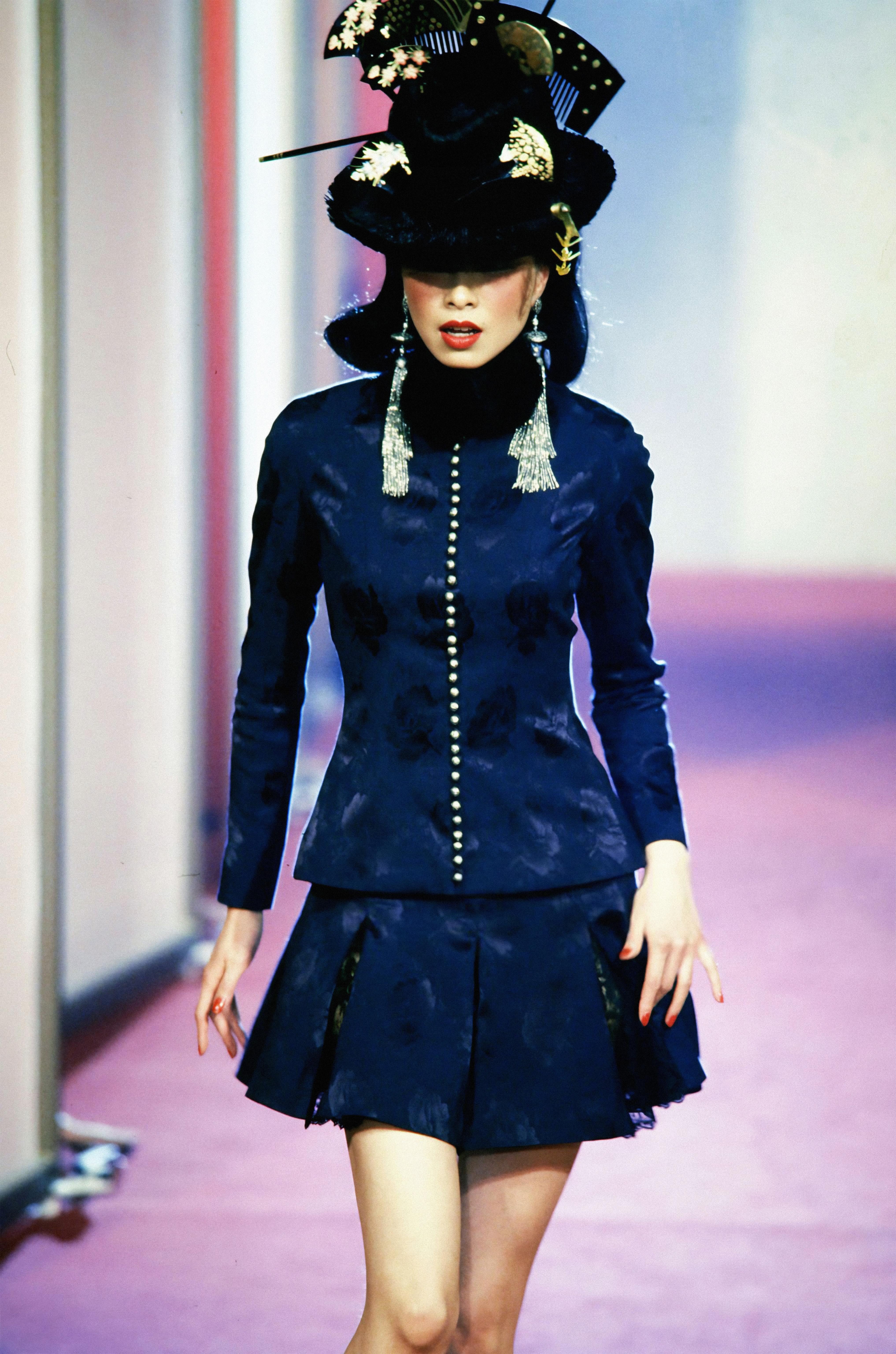 Christian Dior by John Galliano navy silk brocade & lace skirt, fw 1997 In Excellent Condition For Sale In Melbourne, AU
