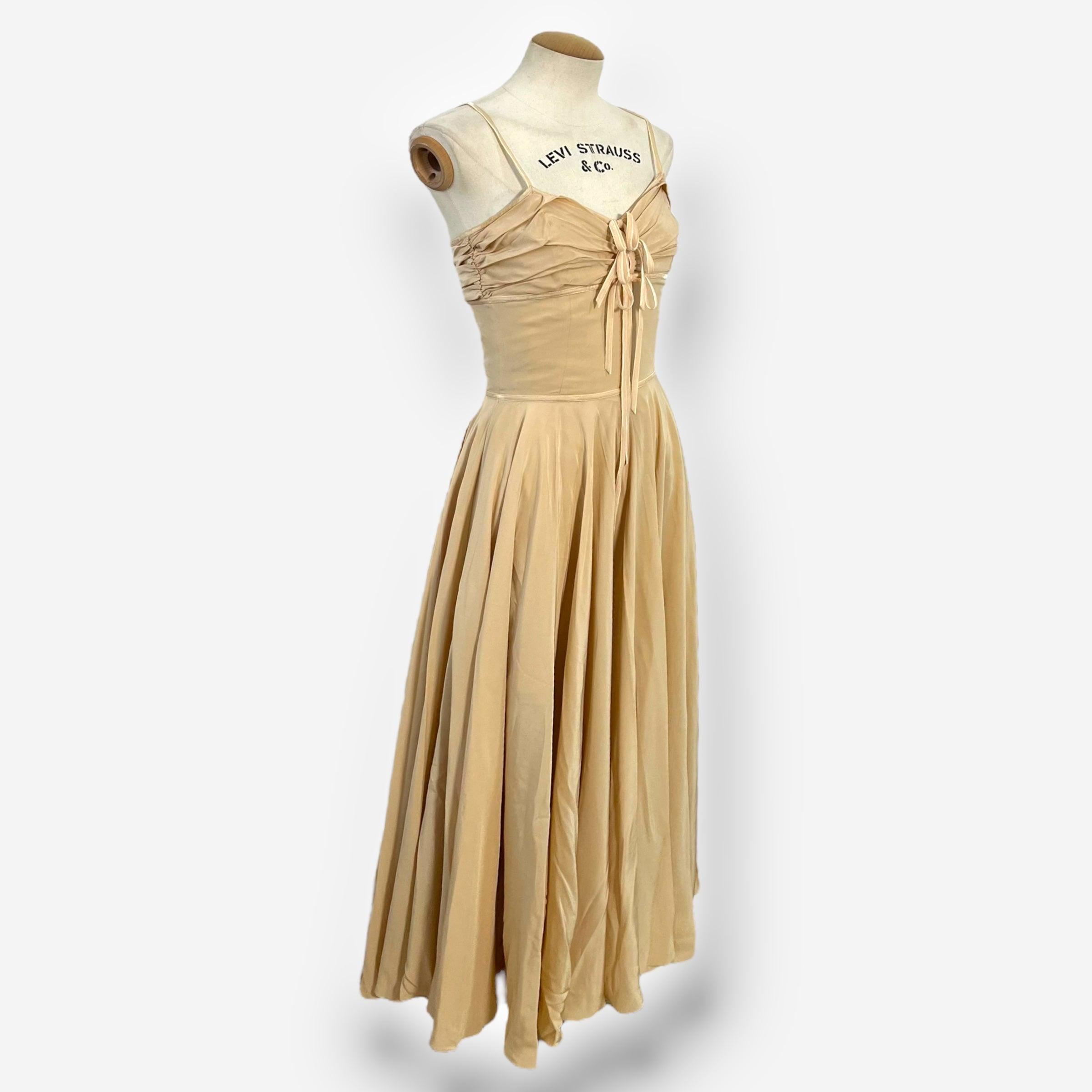 Marrone Christian Galliano for Christian Dior, Abito in seta nuda, 2006 in vendita