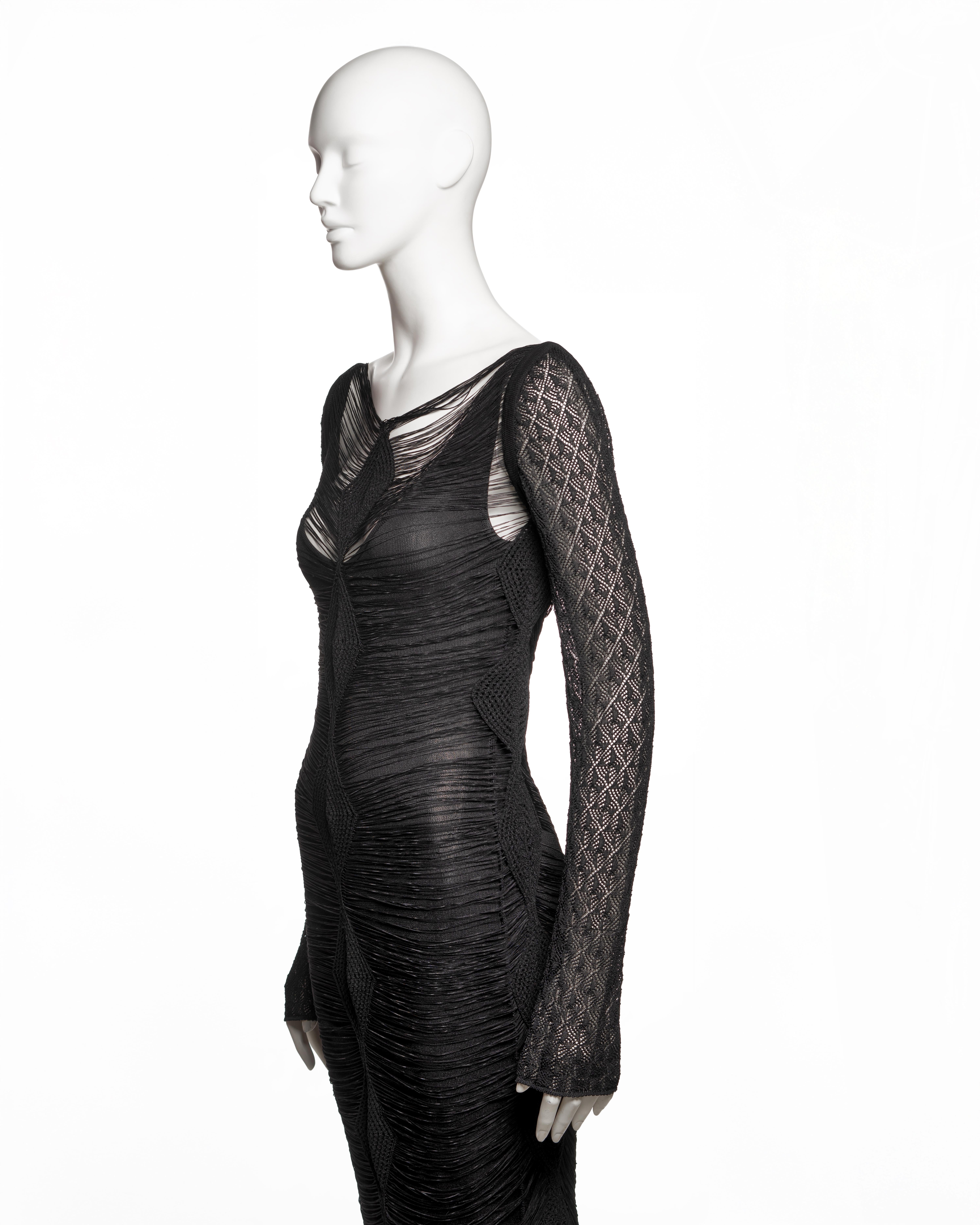 Christian Galliano for Christian Dior, vestito da sera in maglia di viscosa traforata, SS 1999 in vendita 13