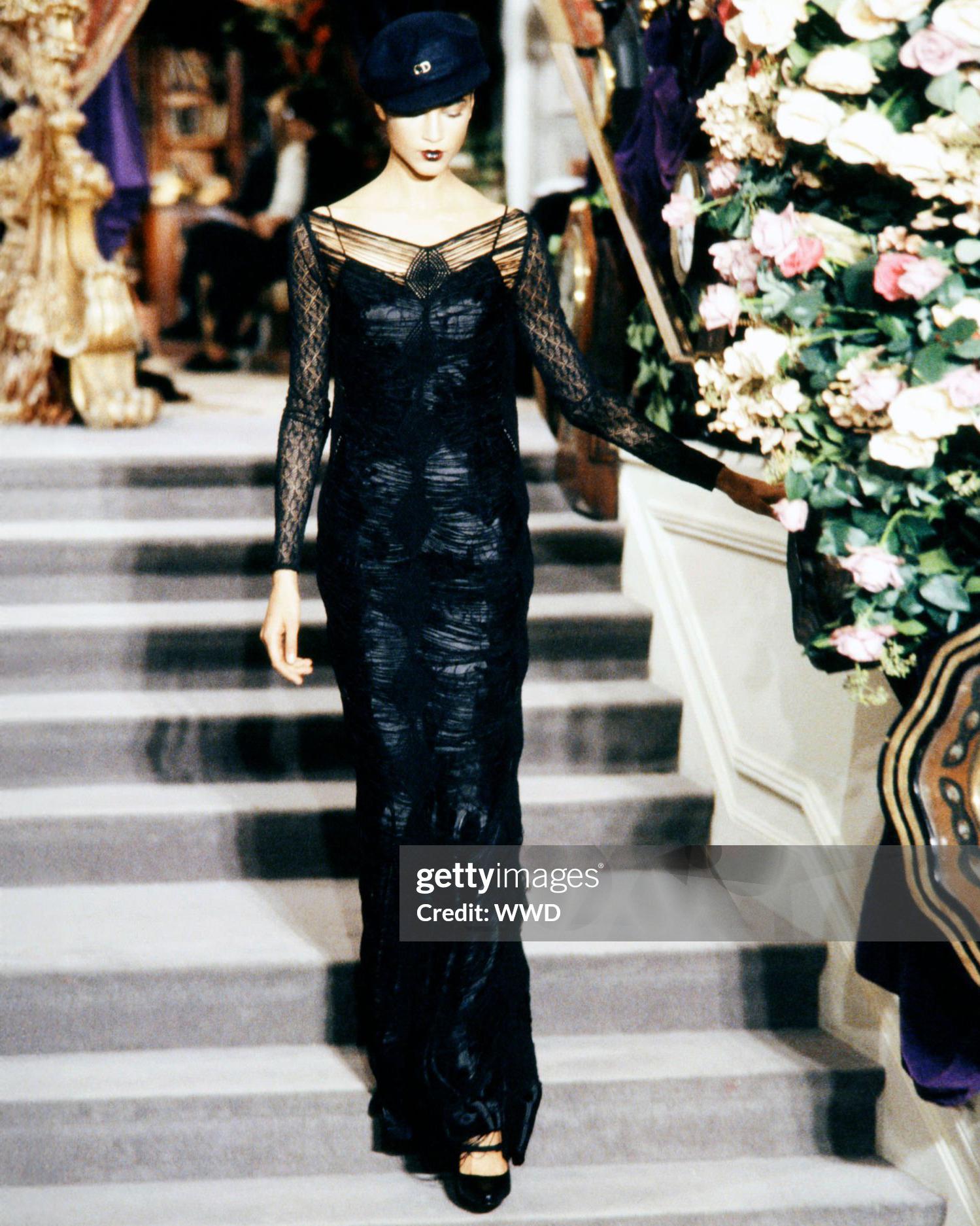 Nero Christian Galliano for Christian Dior, vestito da sera in maglia di viscosa traforata, SS 1999 in vendita