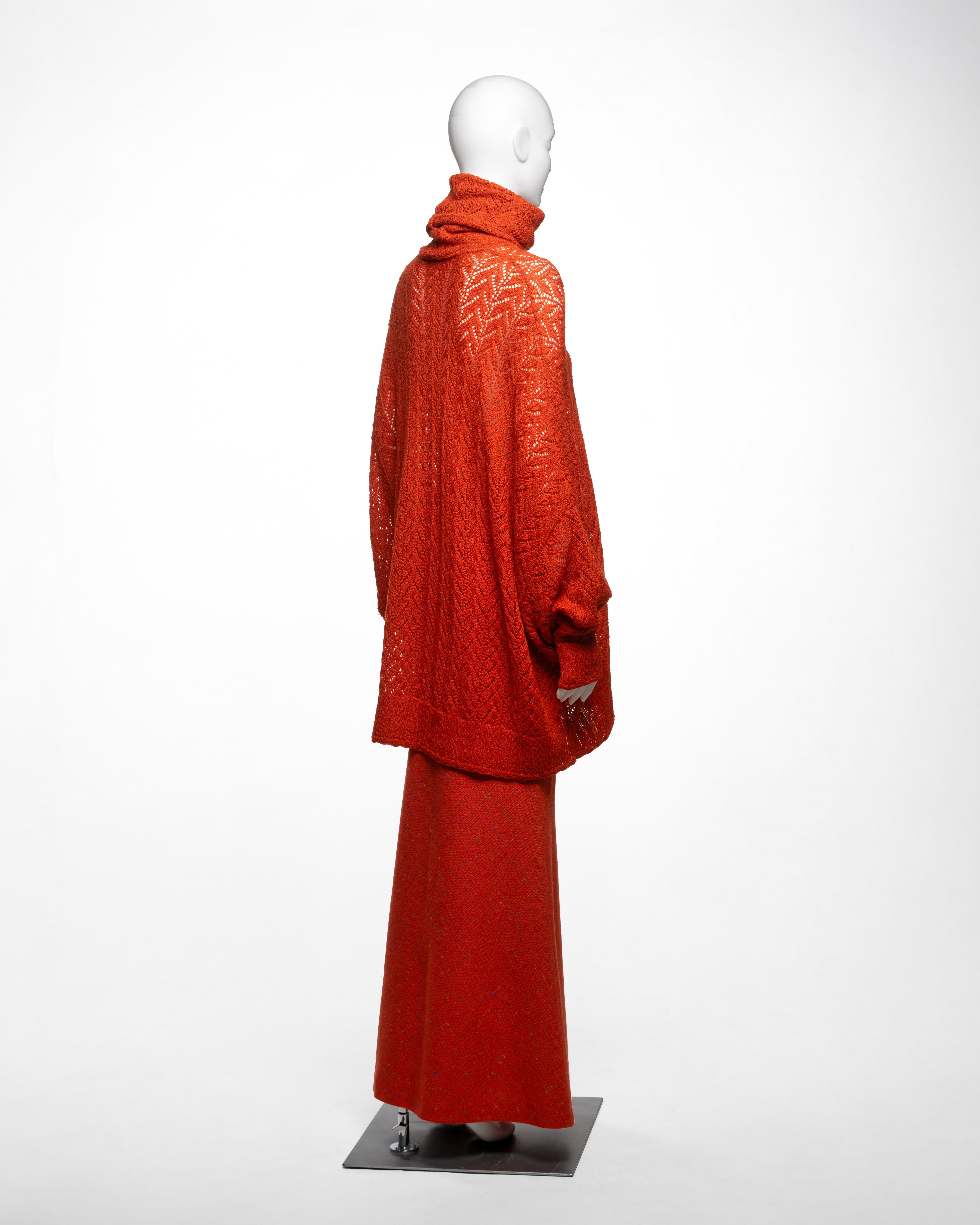 John Galliano for Christian Dior, poncho e gonna in lana arancione, AI 1998 in vendita 2