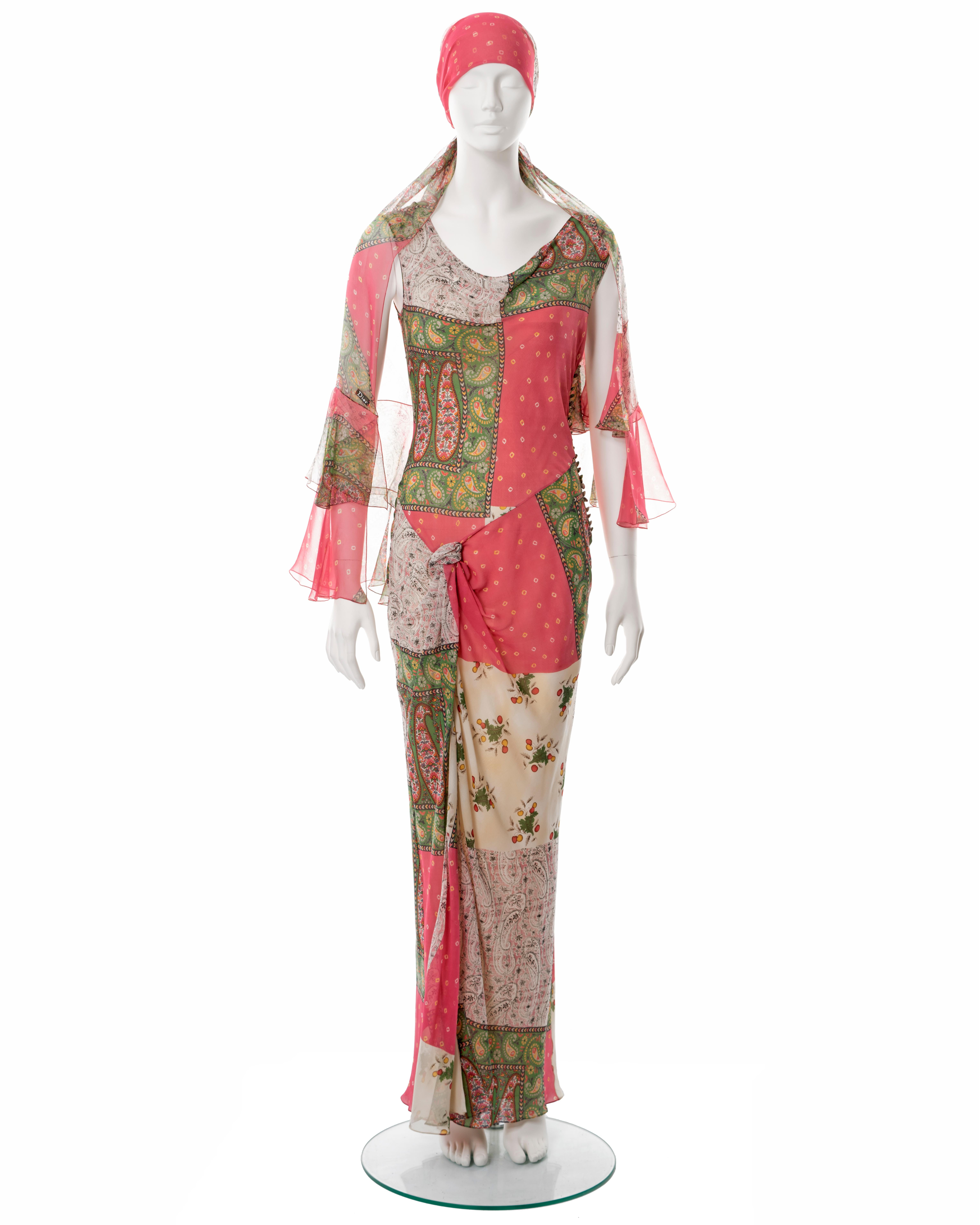 Donna Abito e sciarpa in seta con stampa patchwork di John Galliano for Christian Dior, ss 2004