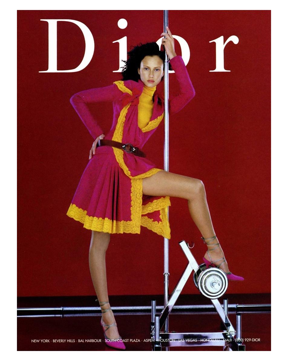 Rouge Costume jupe en tweed rose et dentelle jaune Christian Dior by John Galliano, A/H 1998 en vente