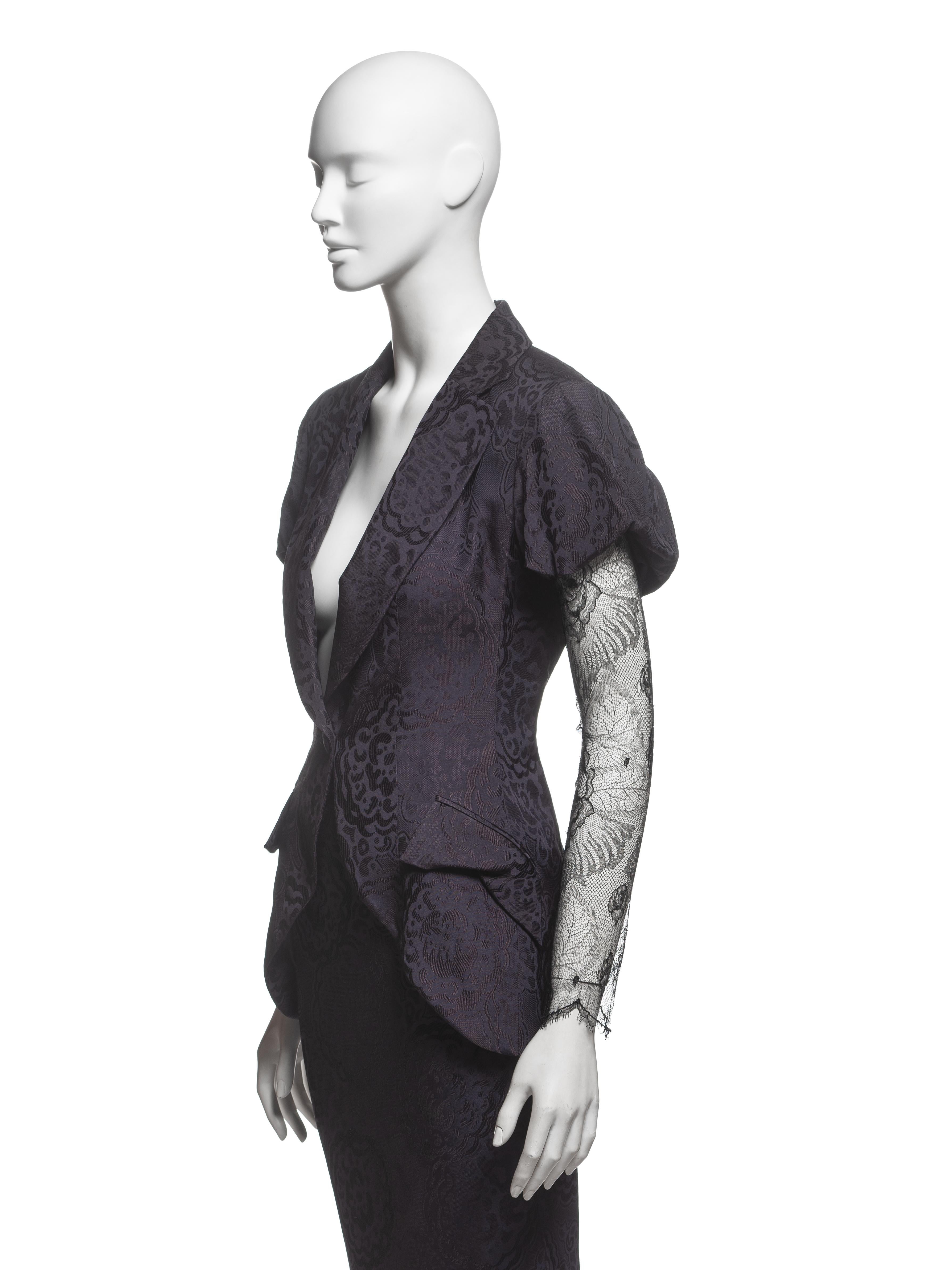 Christian Dior by John Galliano Traje con Falda de Jacquard de Seda Ciruela y Encaje, SS 1999 en venta 8